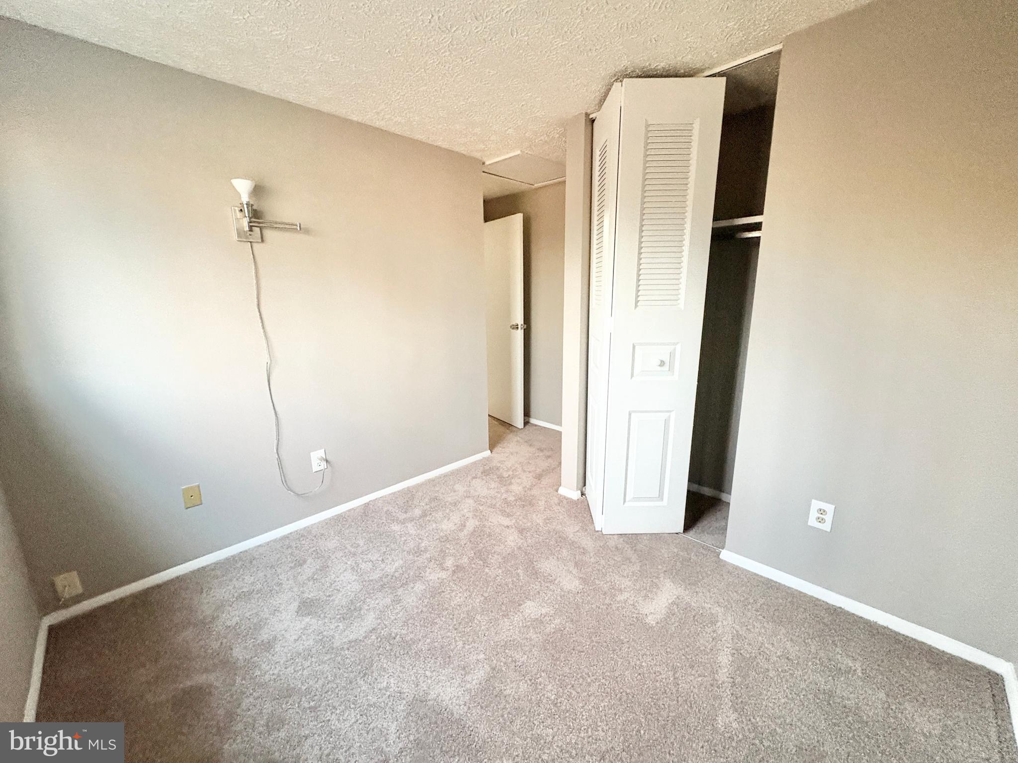 NEWINGTON FOREST - Residential Lease