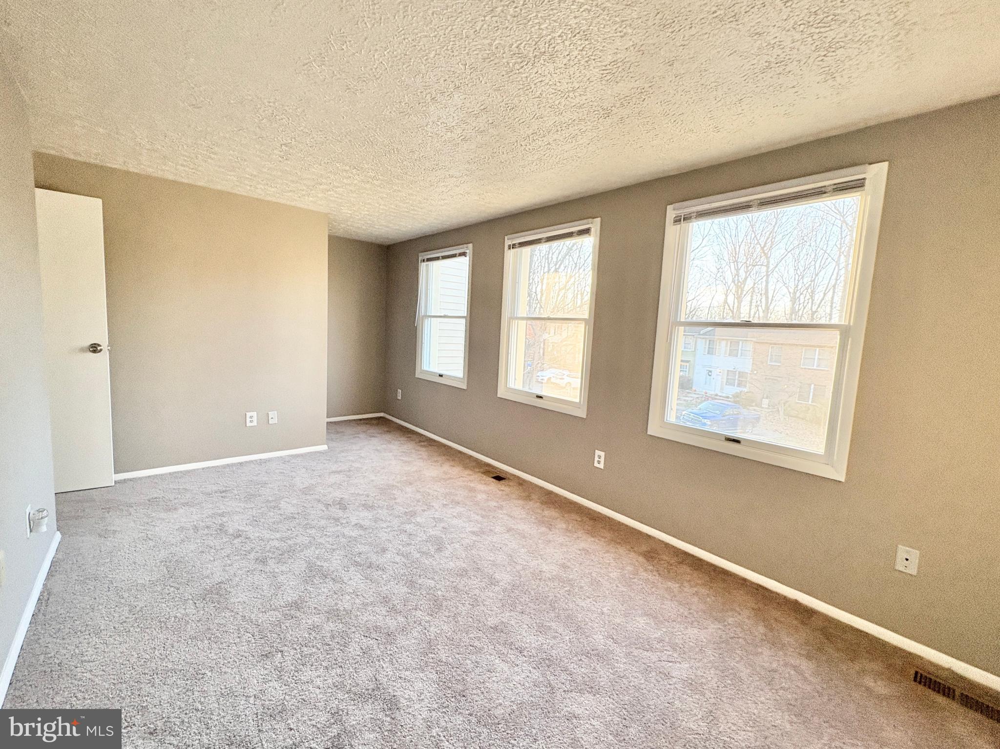 NEWINGTON FOREST - Residential Lease