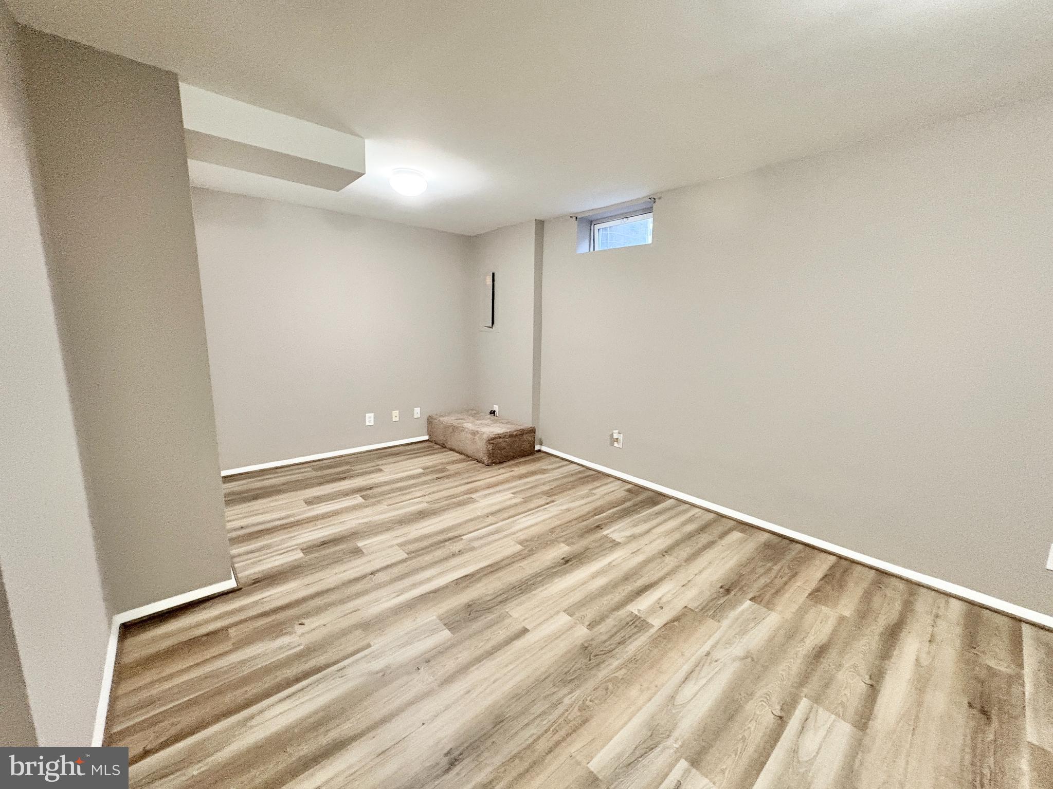 NEWINGTON FOREST - Residential Lease