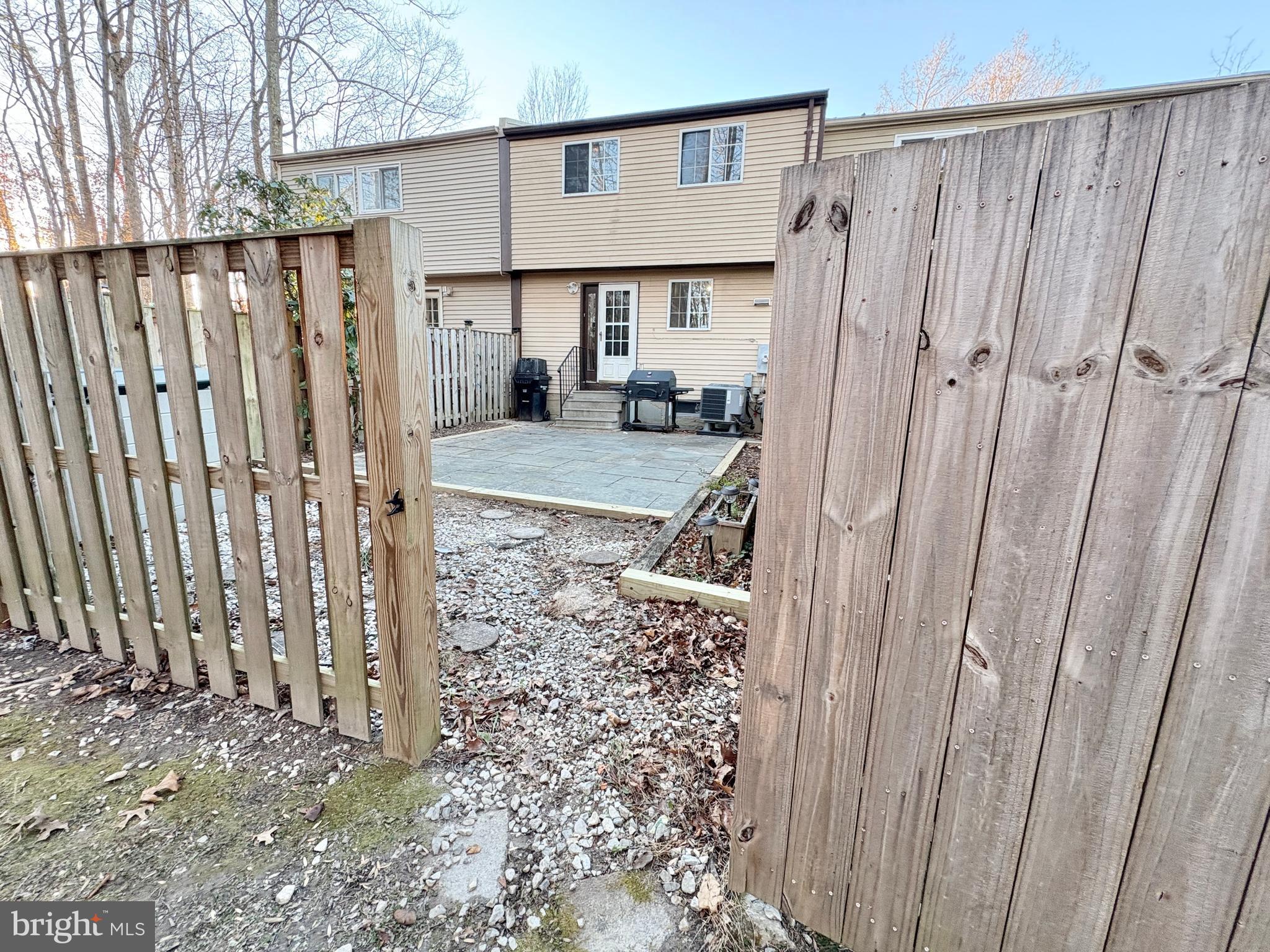 NEWINGTON FOREST - Residential Lease