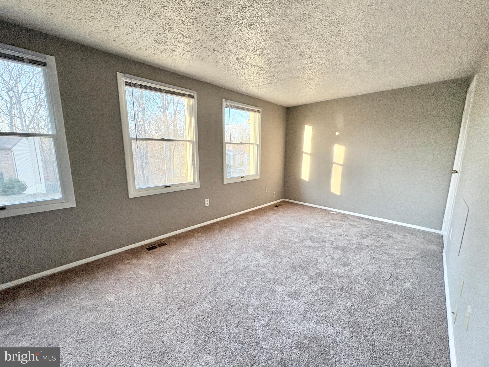 NEWINGTON FOREST - Residential Lease