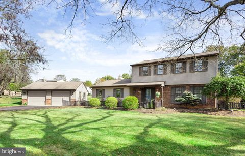 657 BIRCHWOOD COURT HATFIELD PA 19440