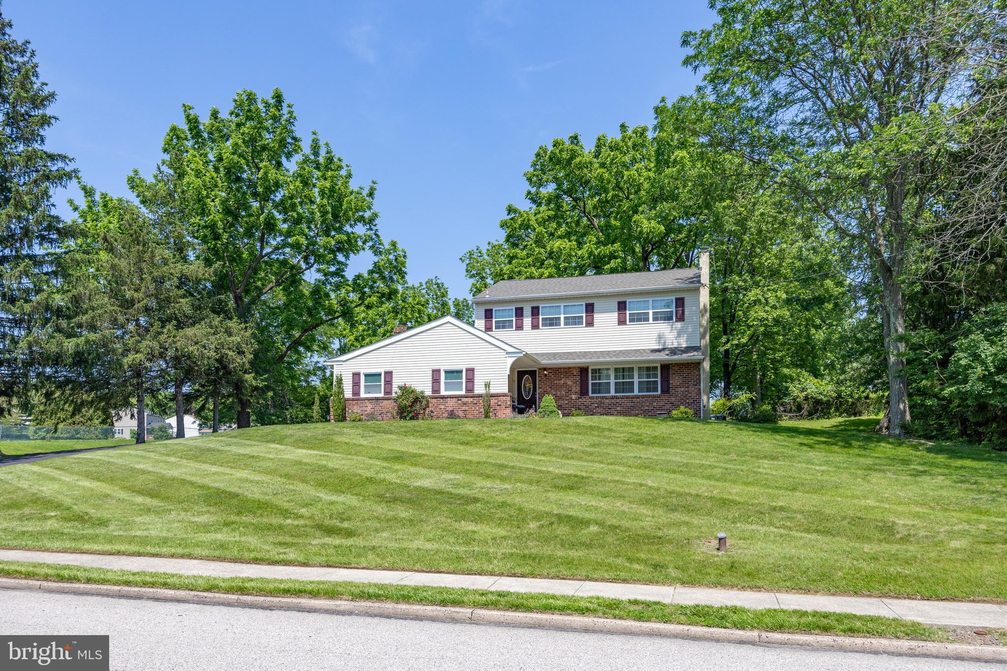 NORRITON WOODS - Residential