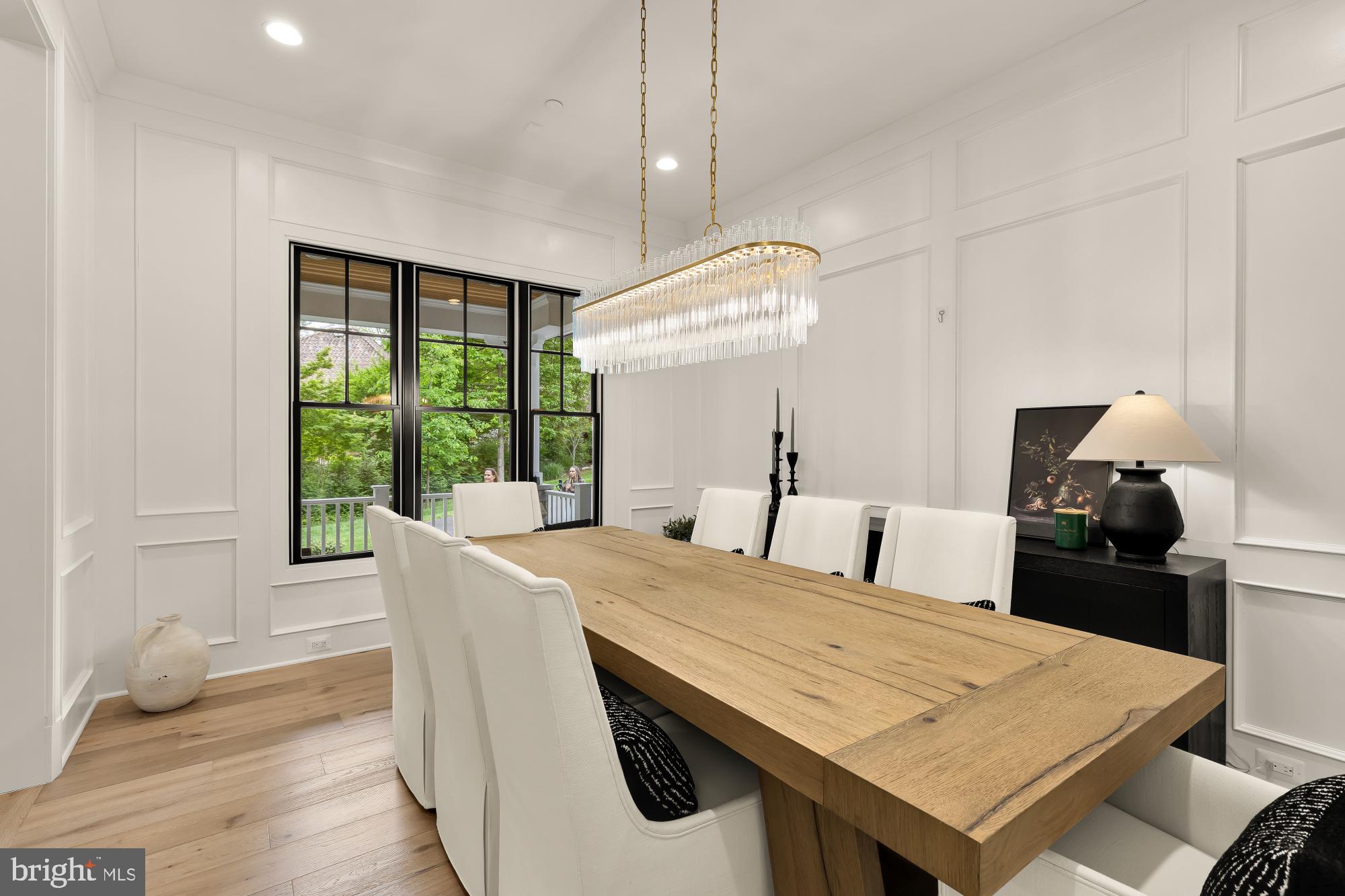 LUXMANOR - Residential