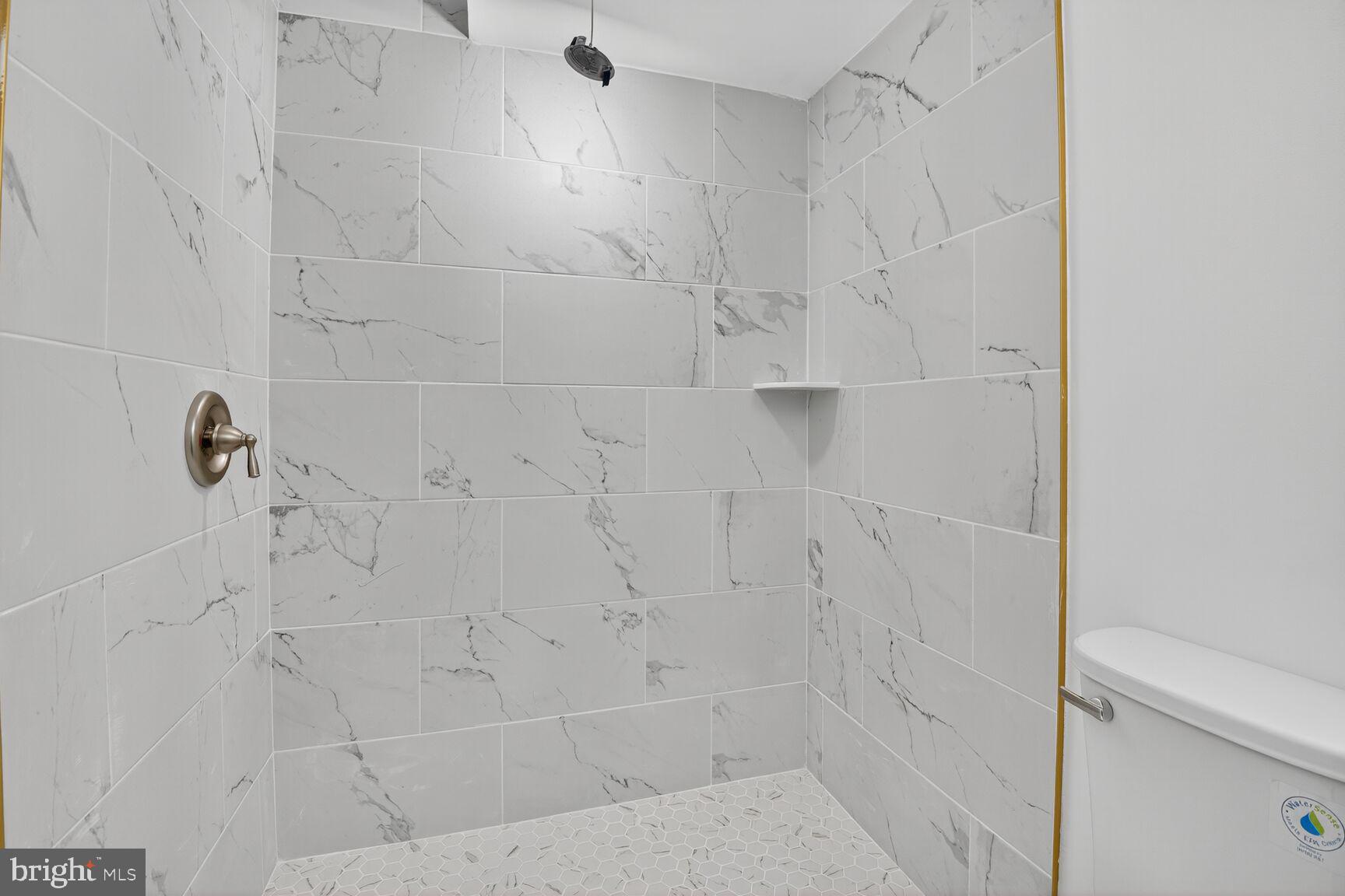 FERNSHIRE FARMS - Residential