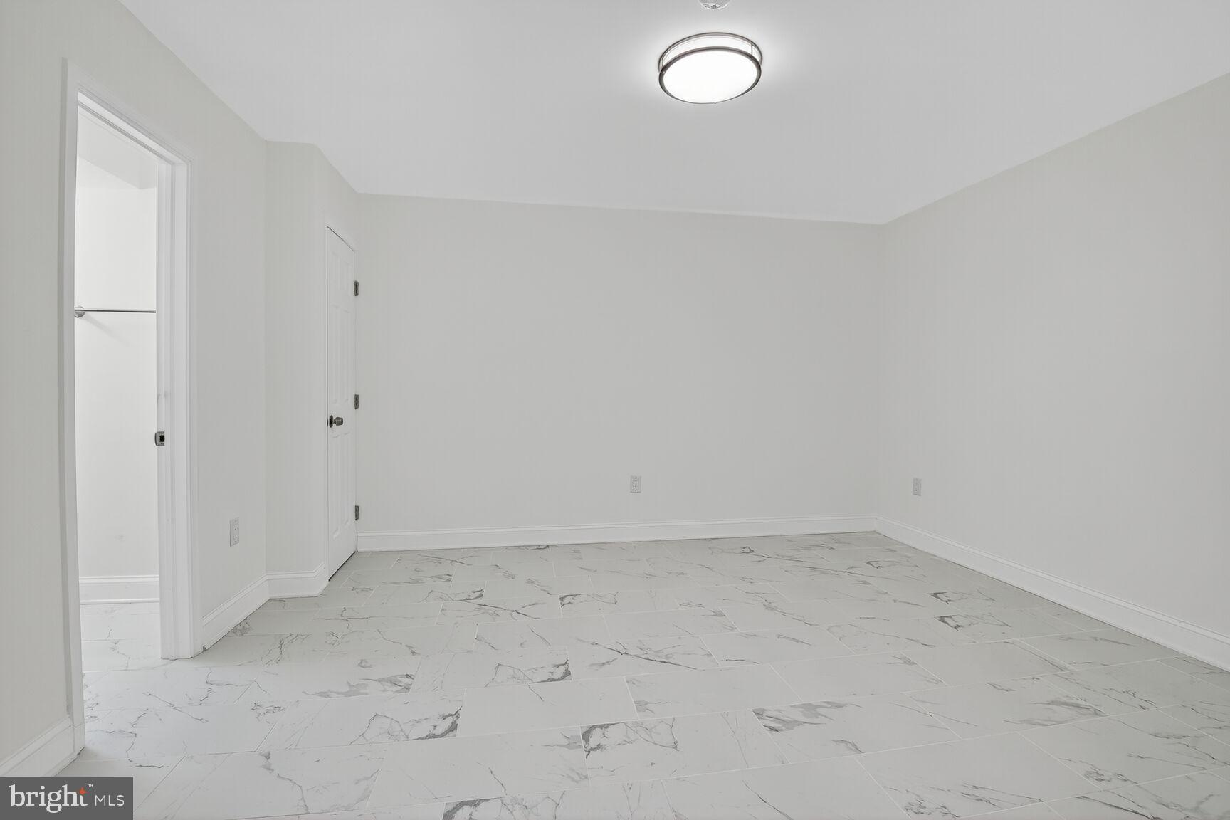 FERNSHIRE FARMS - Residential