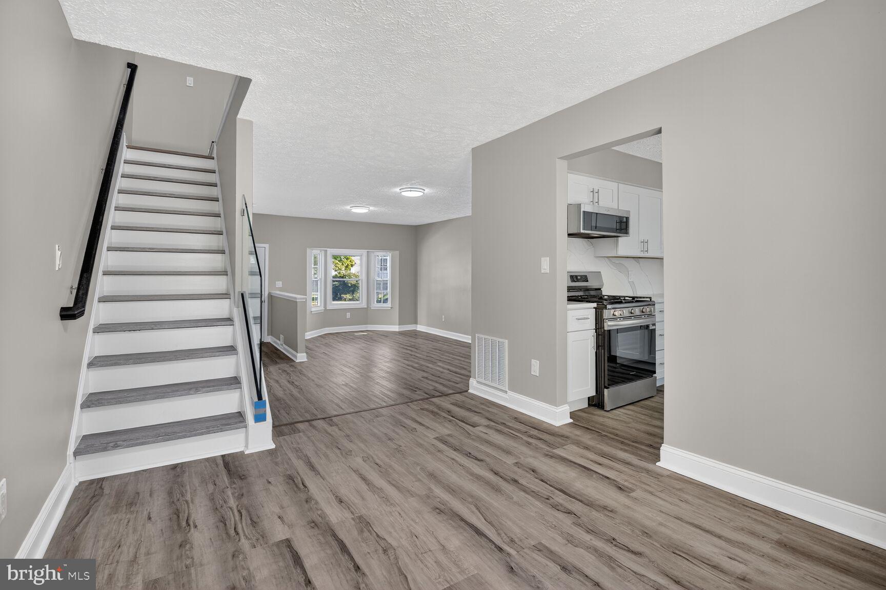 FERNSHIRE FARMS - Residential