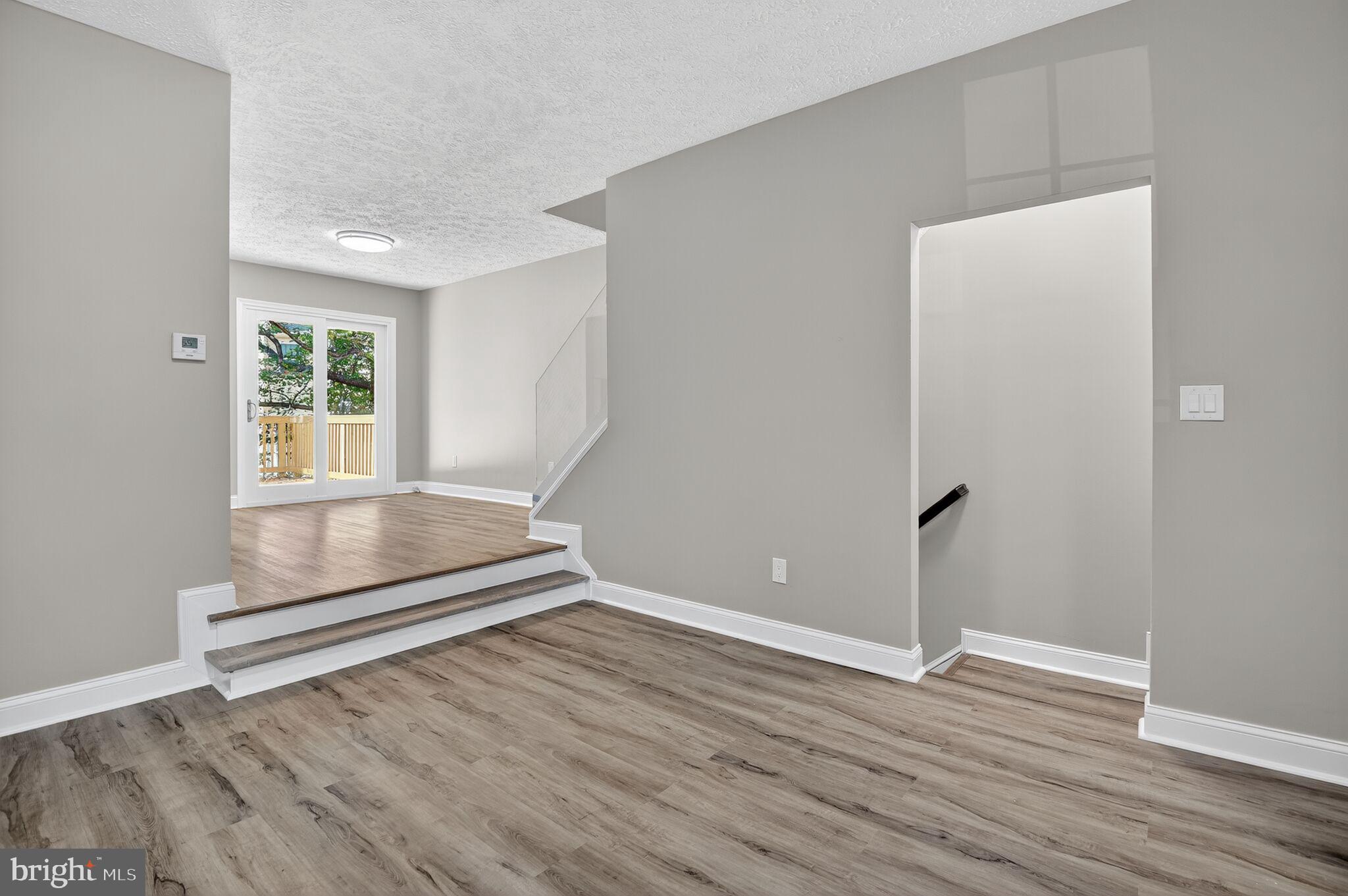 FERNSHIRE FARMS - Residential