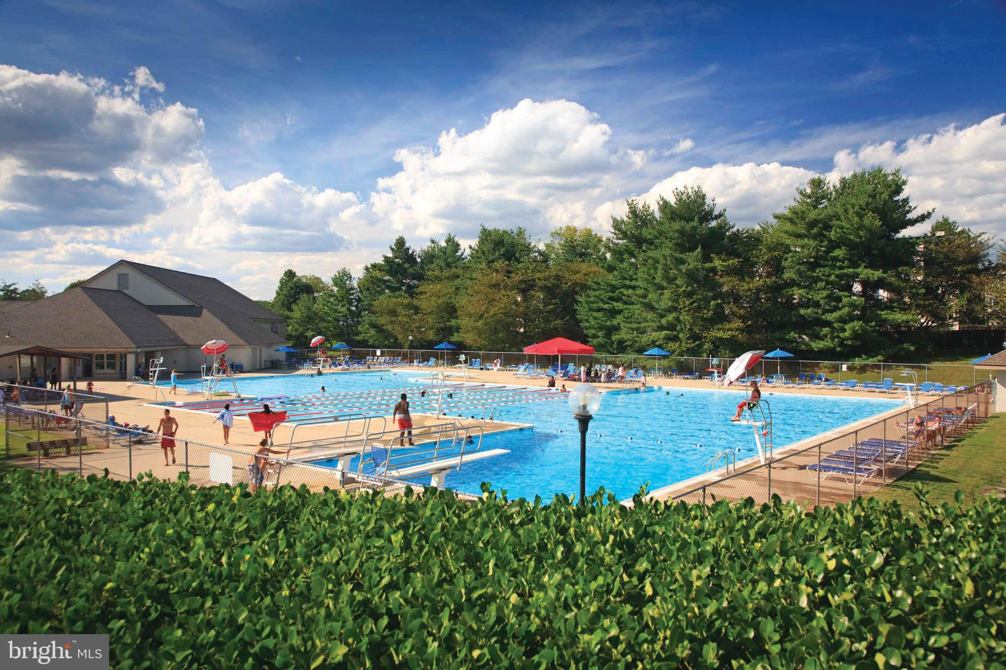 THE REACH - Residential