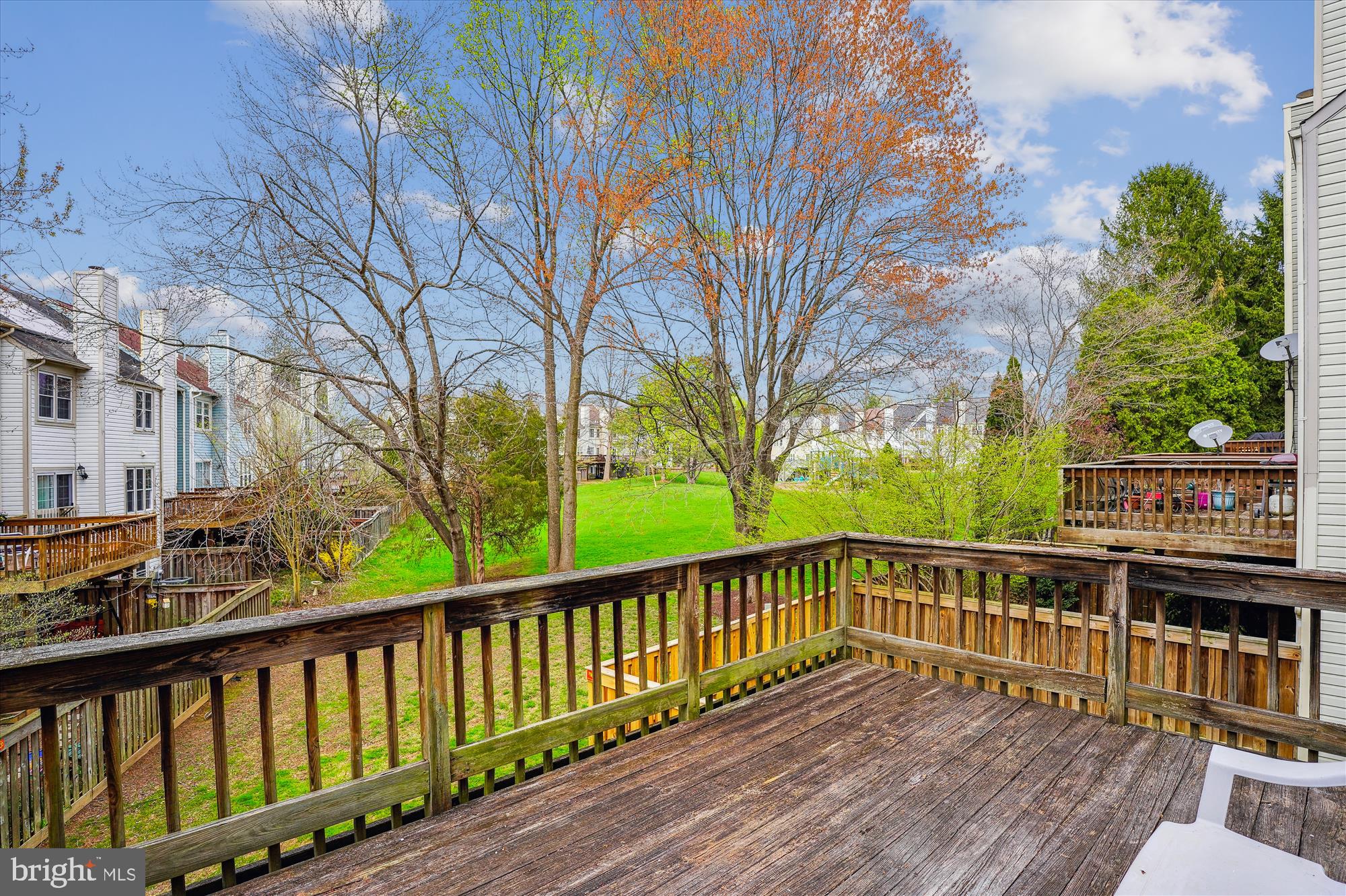 THE REACH - Residential