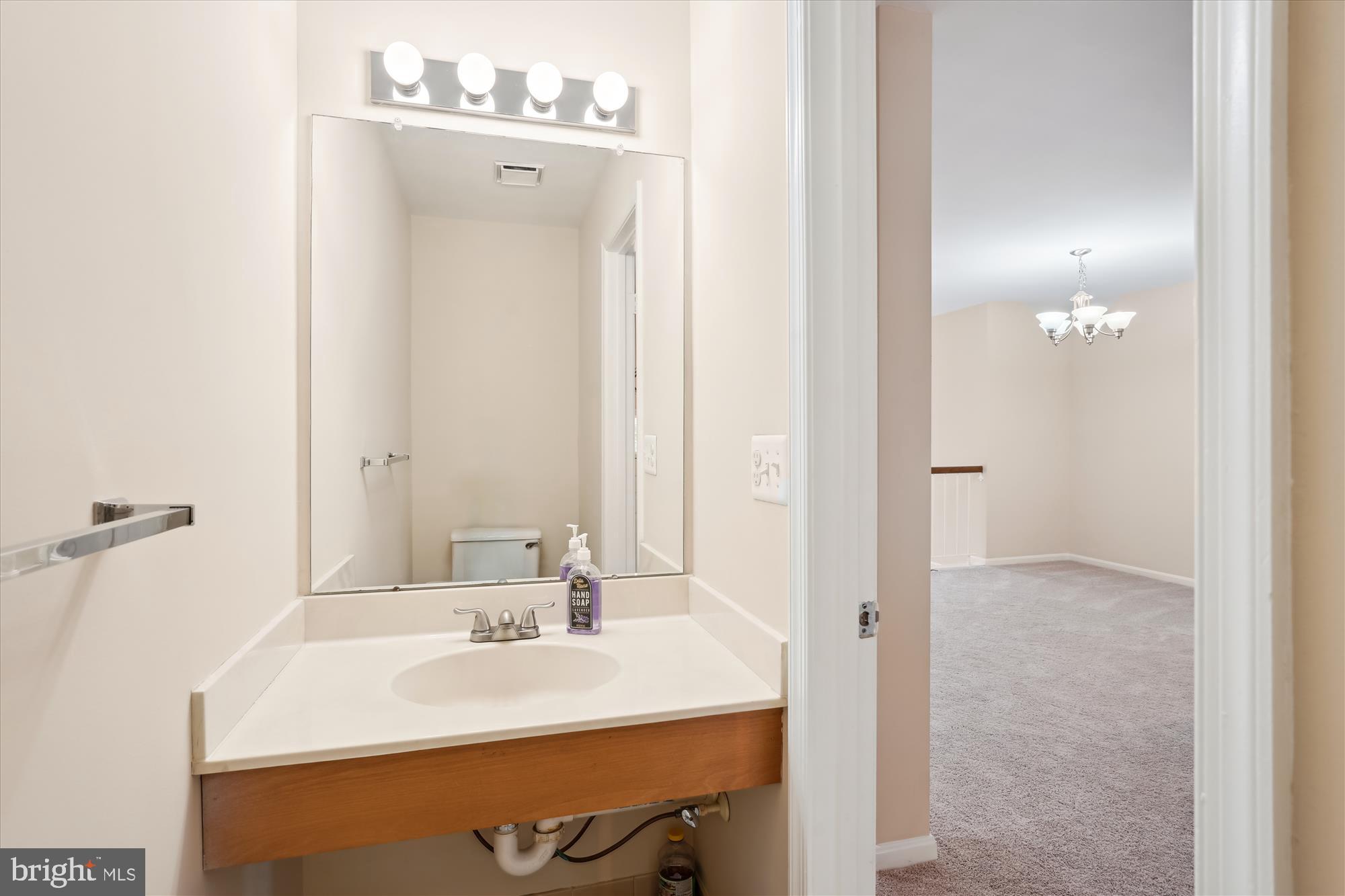 THE REACH - Residential