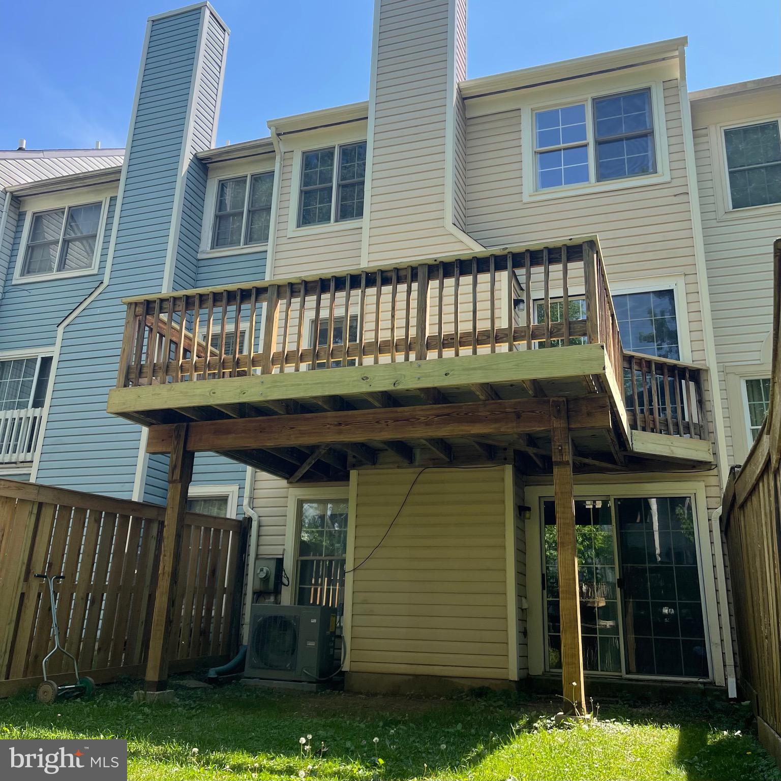 THE REACH - Residential