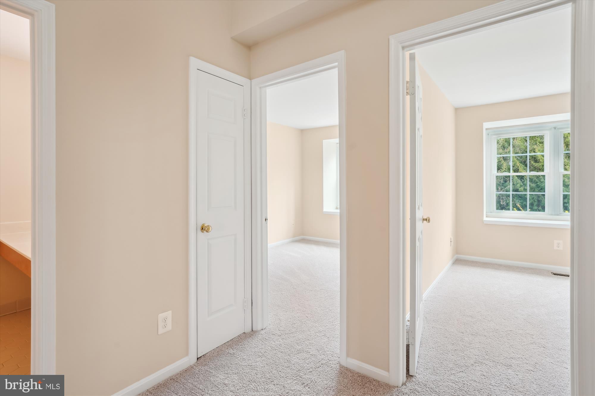 THE REACH - Residential