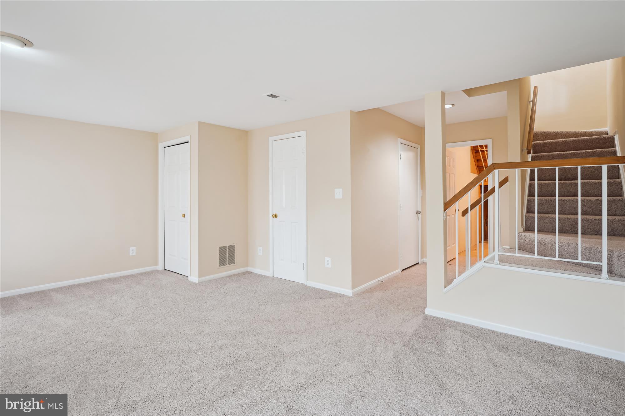 THE REACH - Residential