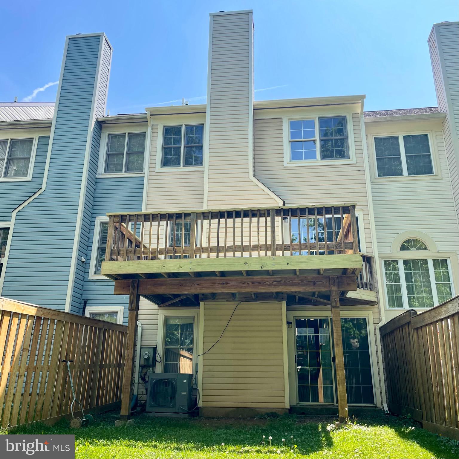 THE REACH - Residential