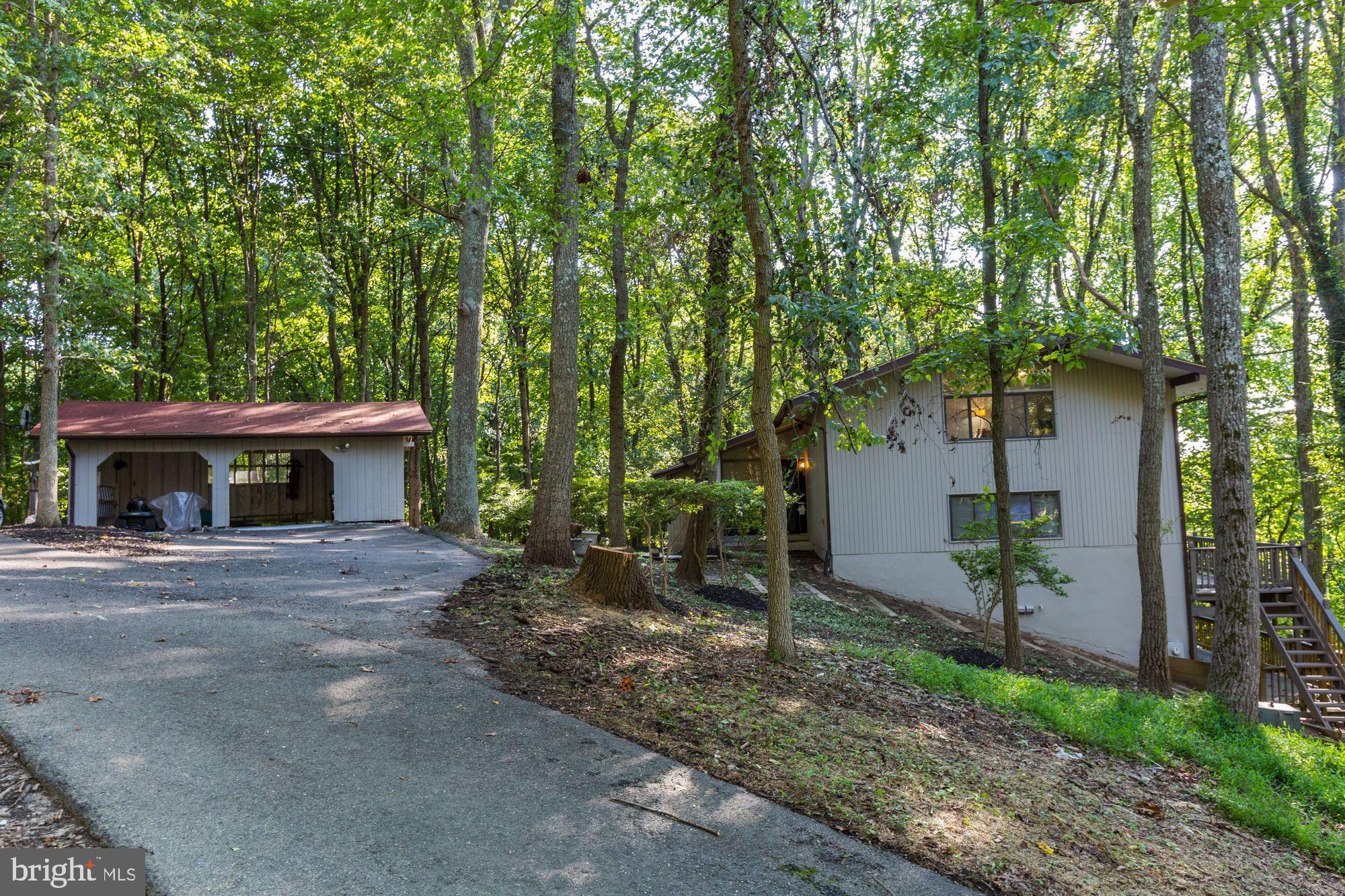 CLARKSVILLE HUNT - Residential