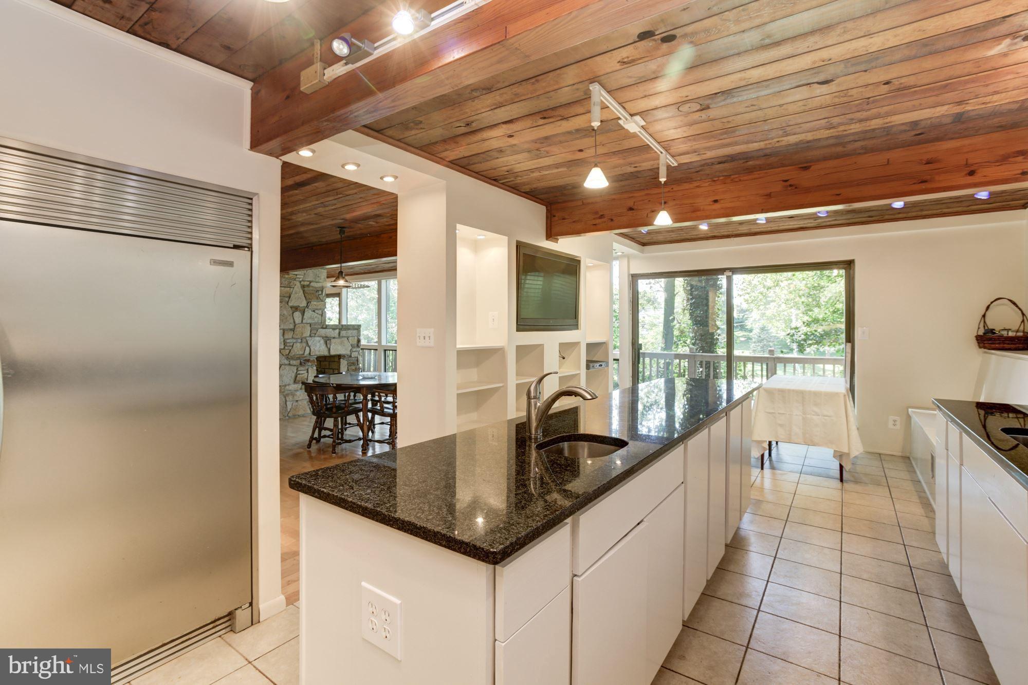 CLARKSVILLE HUNT - Residential