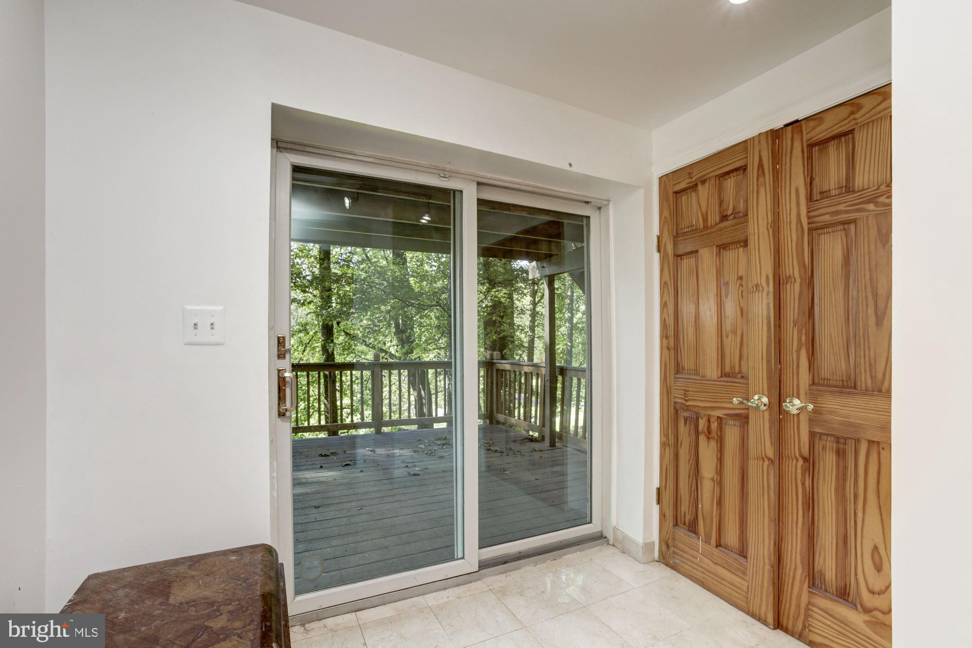 CLARKSVILLE HUNT - Residential