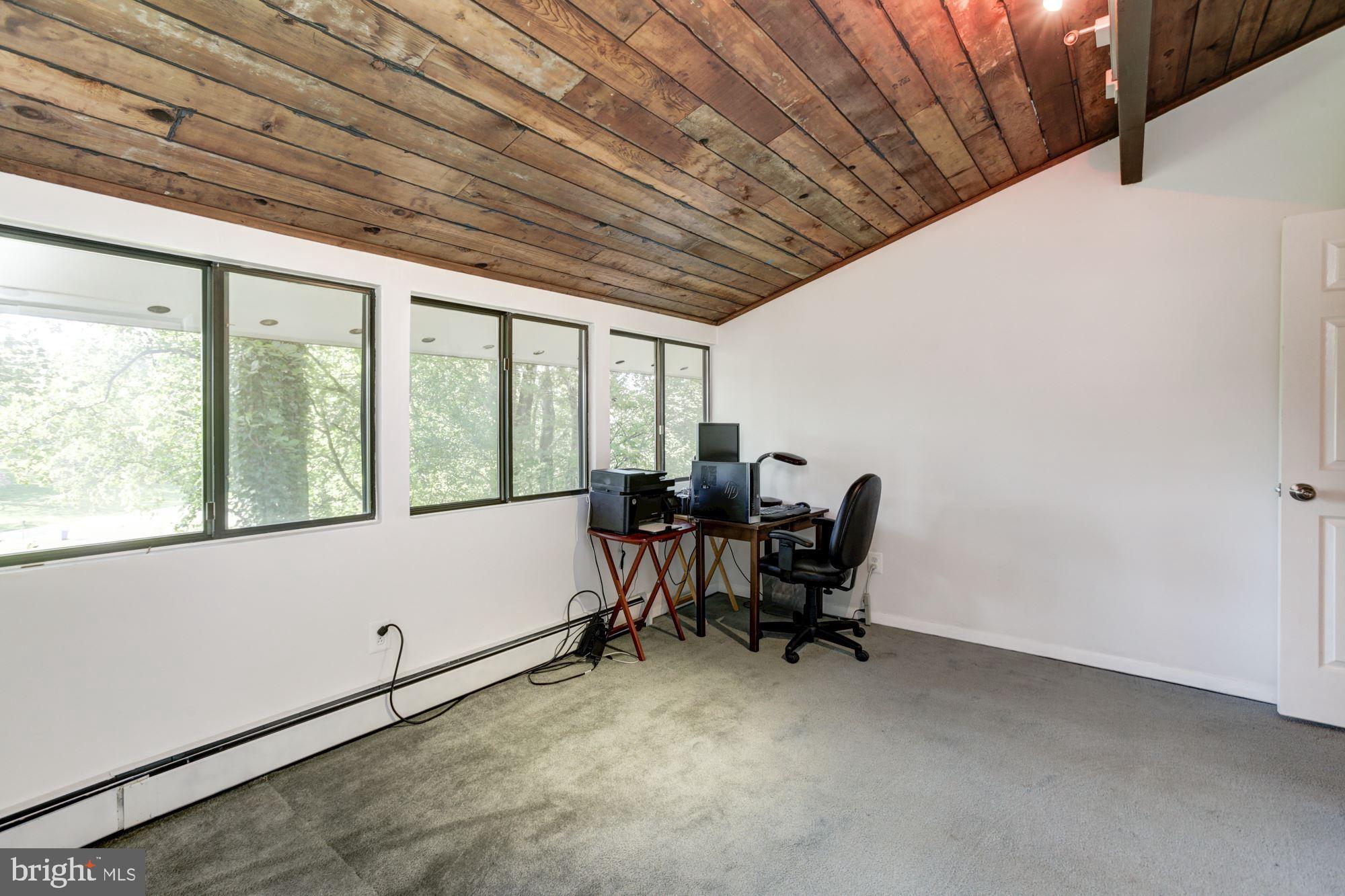 CLARKSVILLE HUNT - Residential