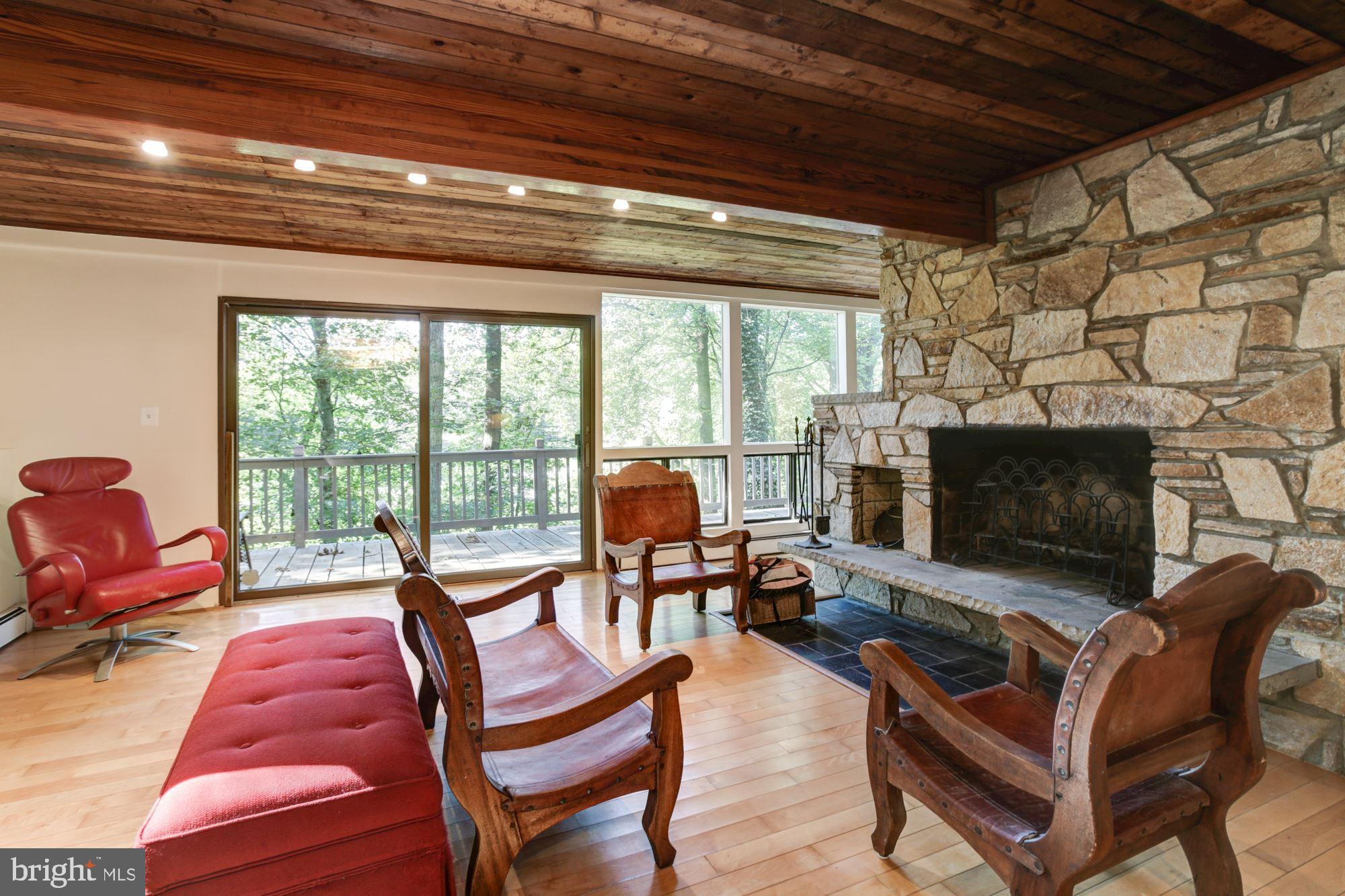 CLARKSVILLE HUNT - Residential