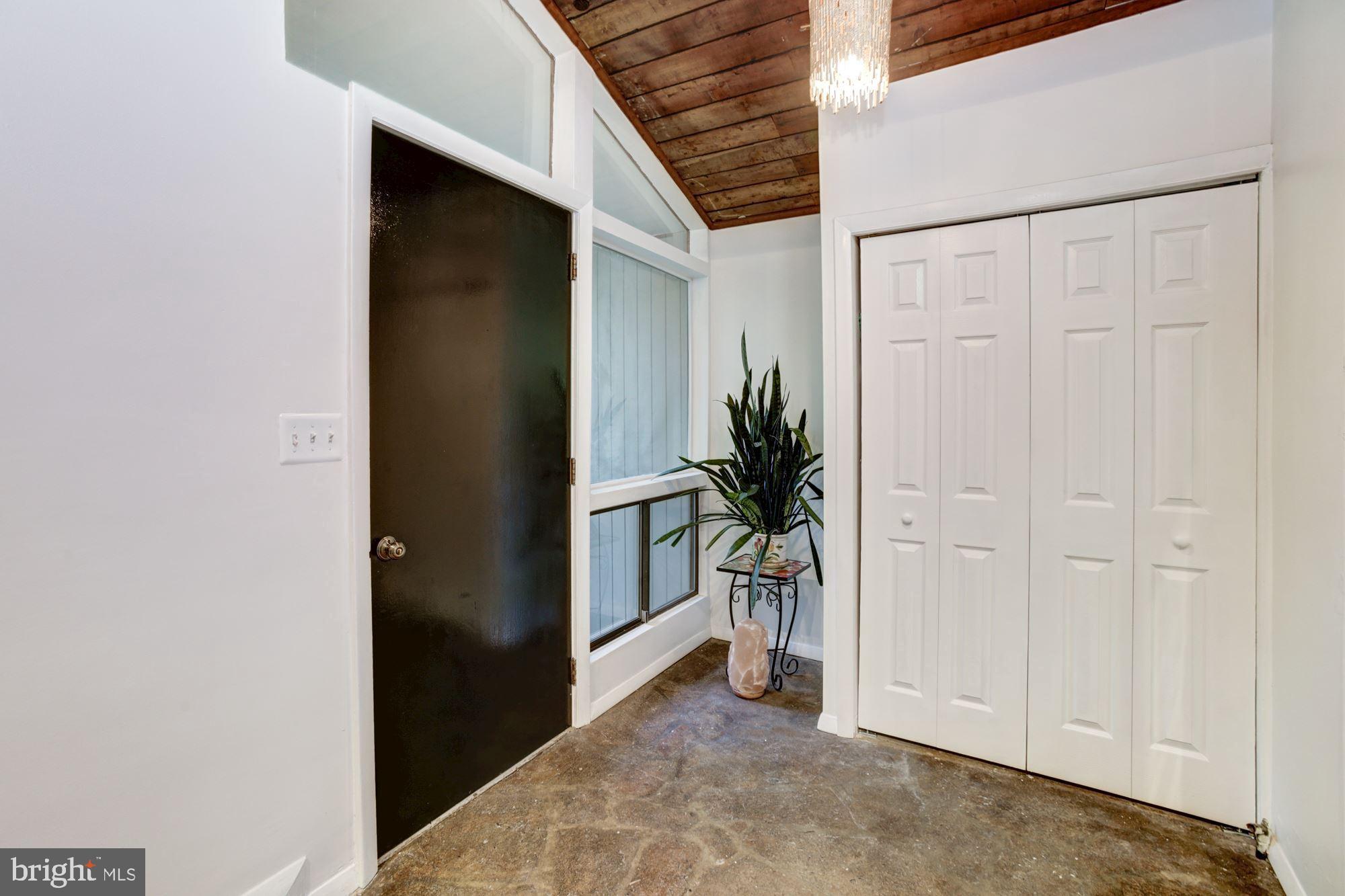 CLARKSVILLE HUNT - Residential