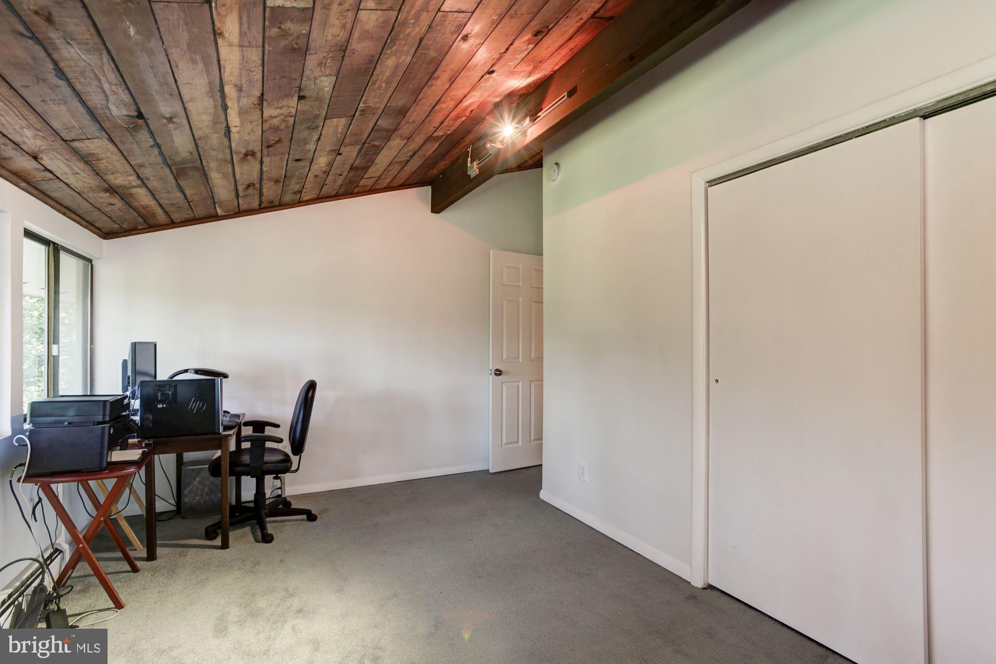 CLARKSVILLE HUNT - Residential