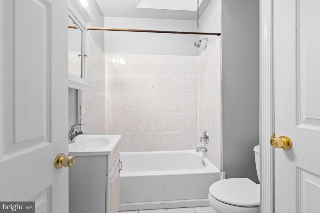 Photo of 305 Margate Road, UPPER DARBY, PA 19082 (MLS # PADE2108576)