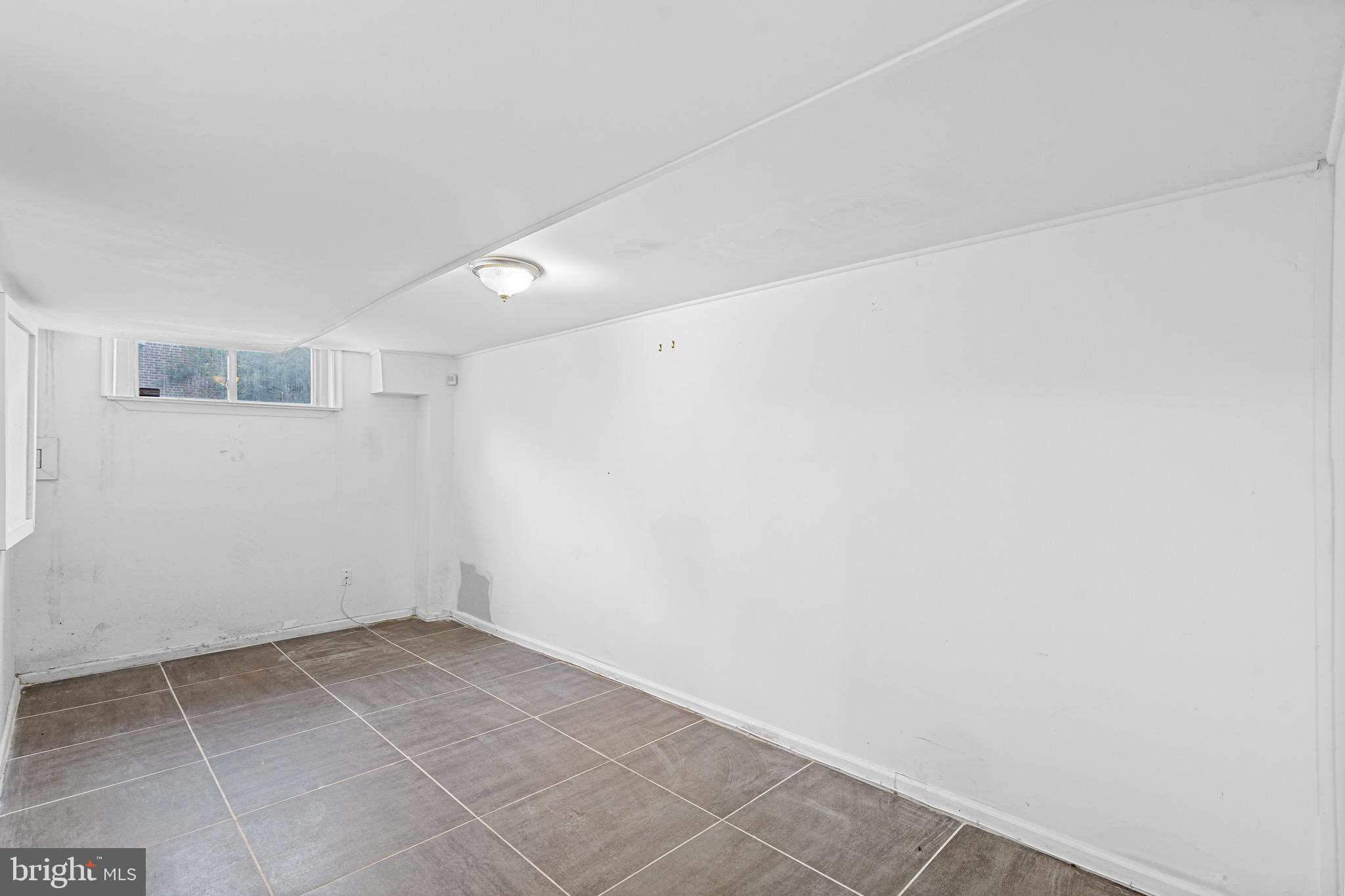 LANSDOWNE - Residential