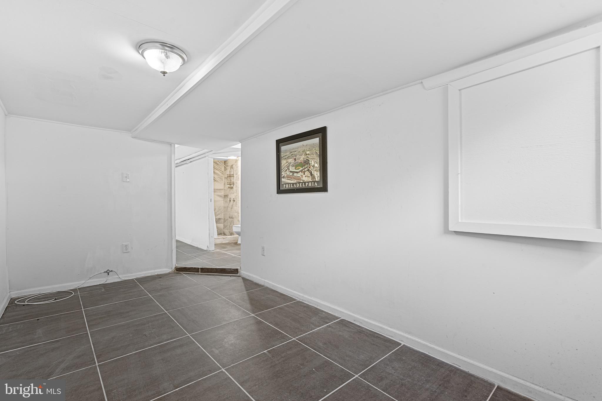 LANSDOWNE - Residential