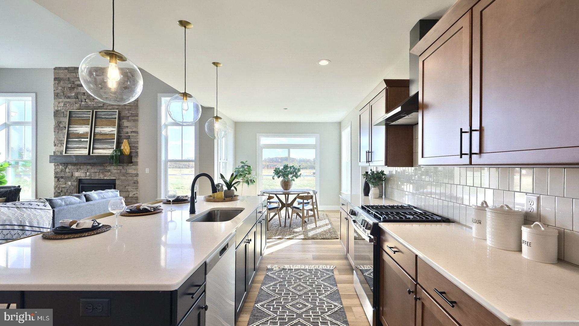 WRIGHT'S LANDING - Residential