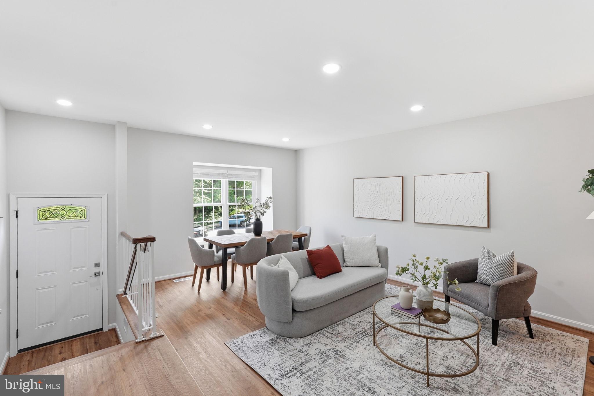 7808 SOLOMON SEAL DRIVE