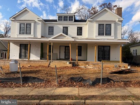 723 TIMBER BRANCH DRIVE ALEXANDRIA VA 22302