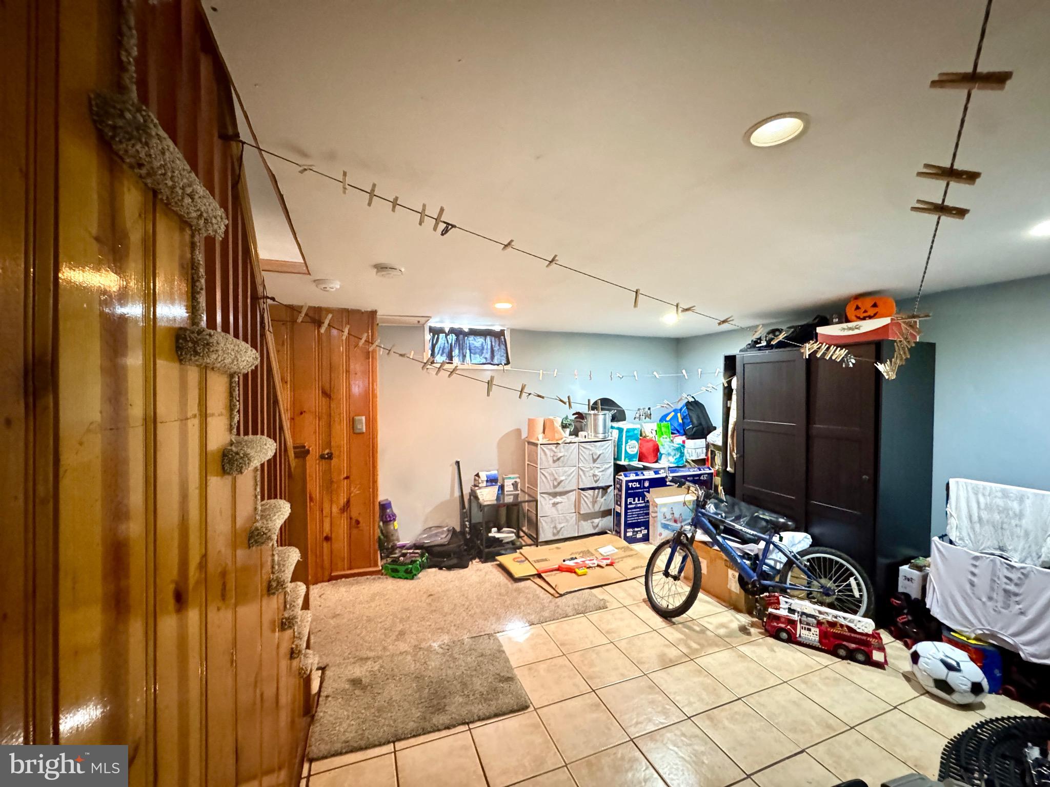 DREXEL PARK GARDEN - Residential Lease