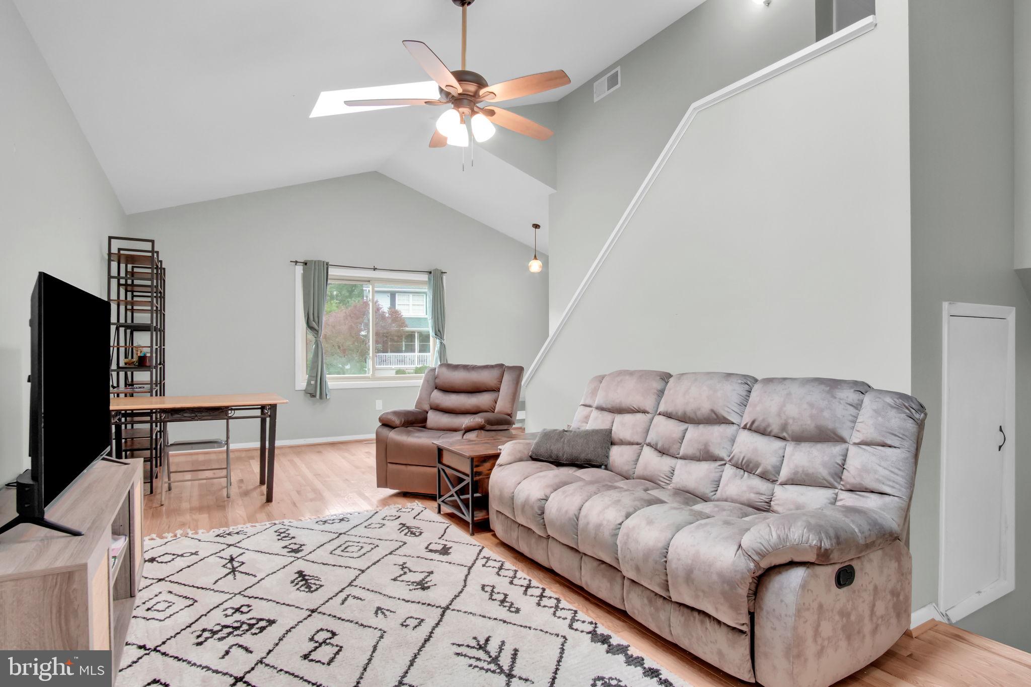 16 YANKEE DRIVE