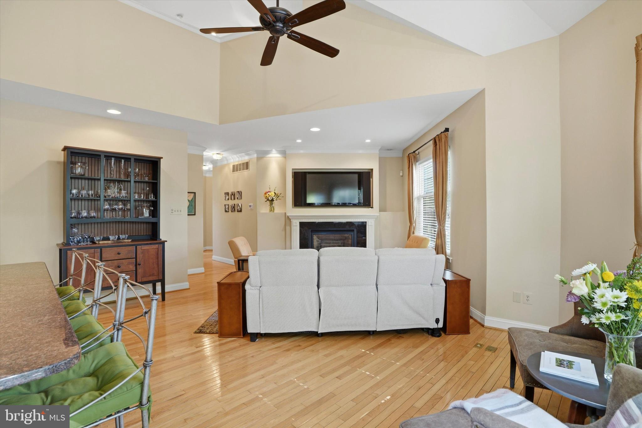 GRAYSTONE - Residential