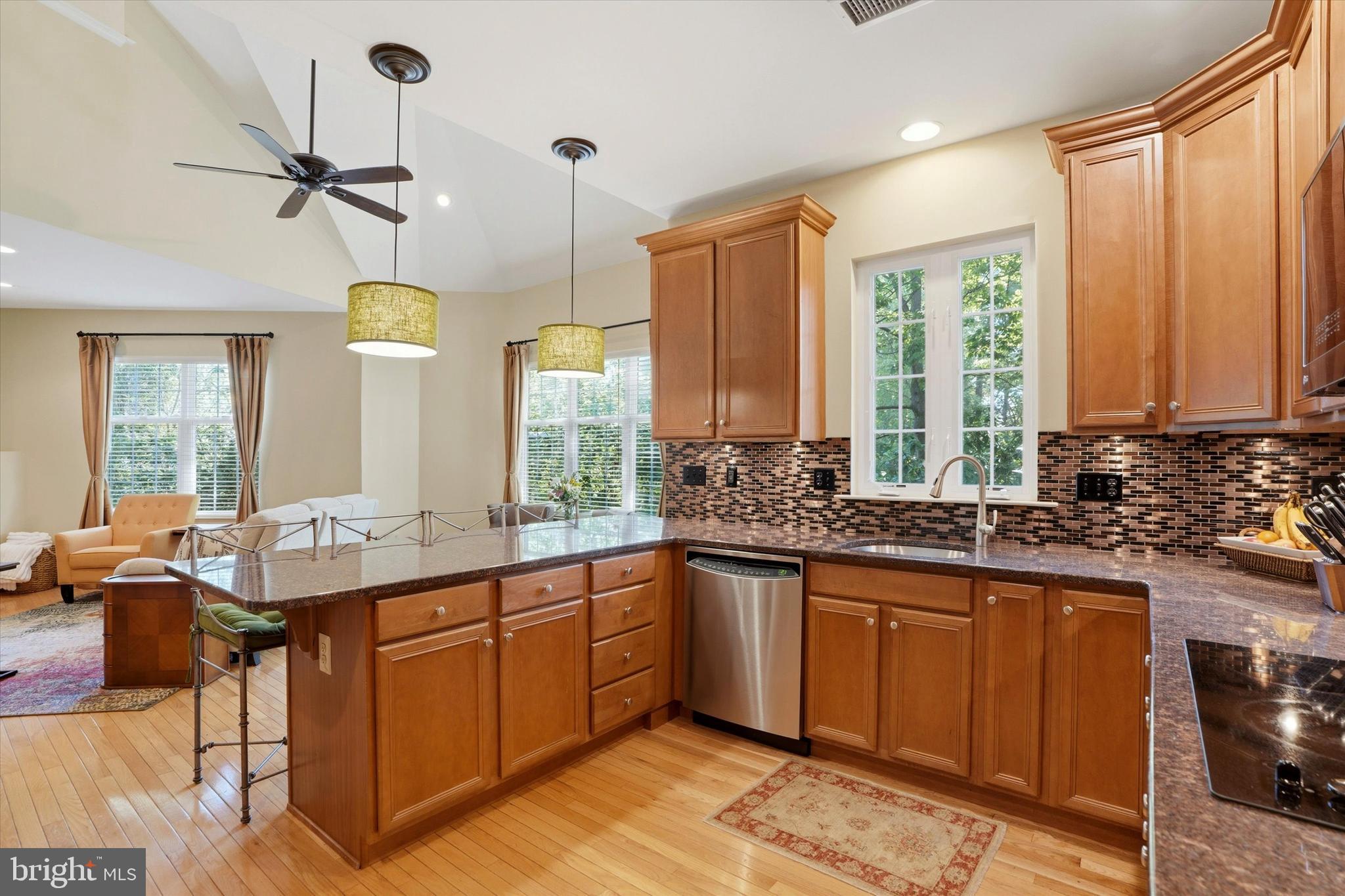 GRAYSTONE - Residential