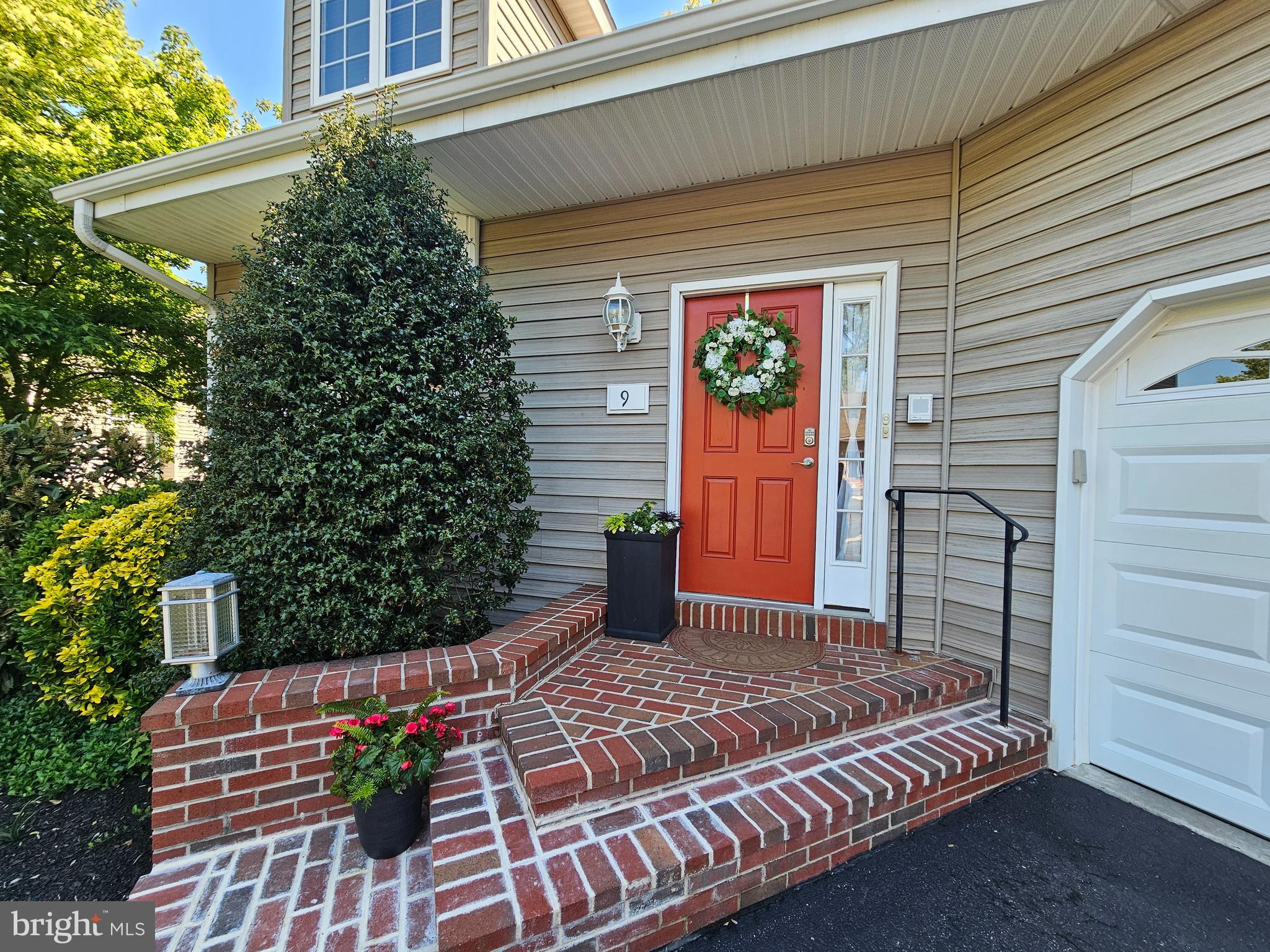 GRAYSTONE - Residential