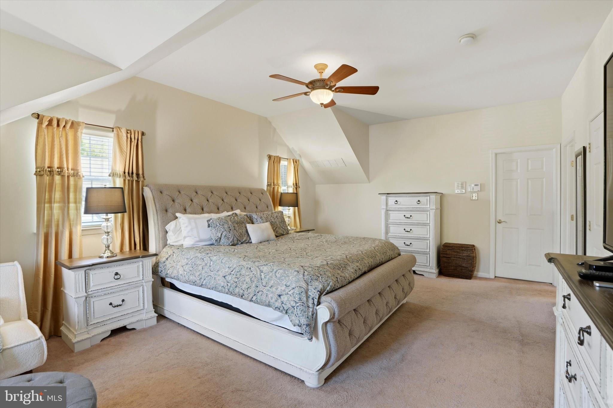 GRAYSTONE - Residential
