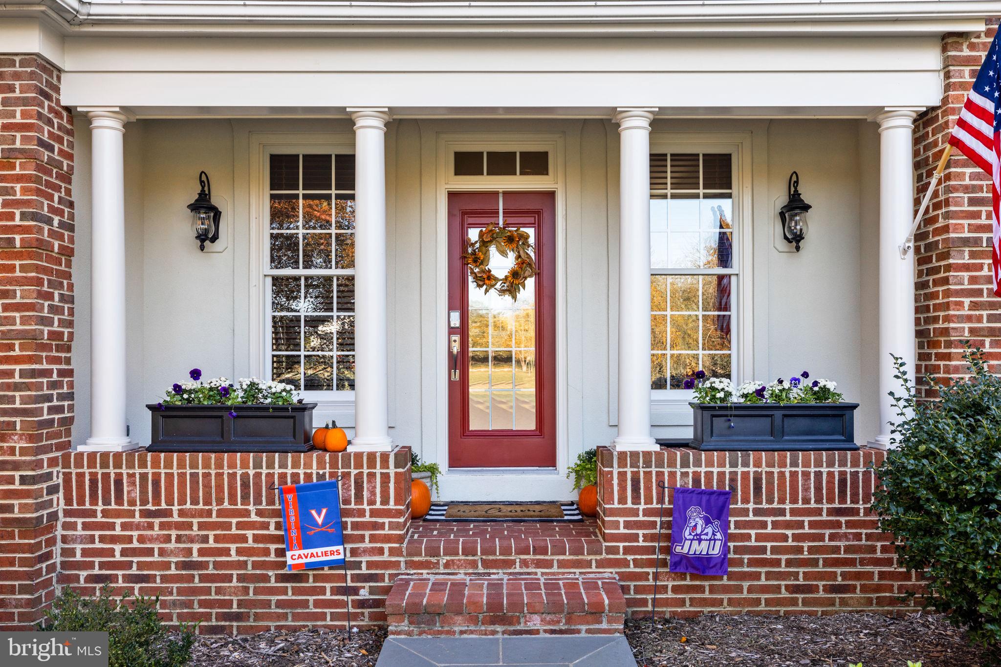 EMERALD PARK ESTATES - Residential