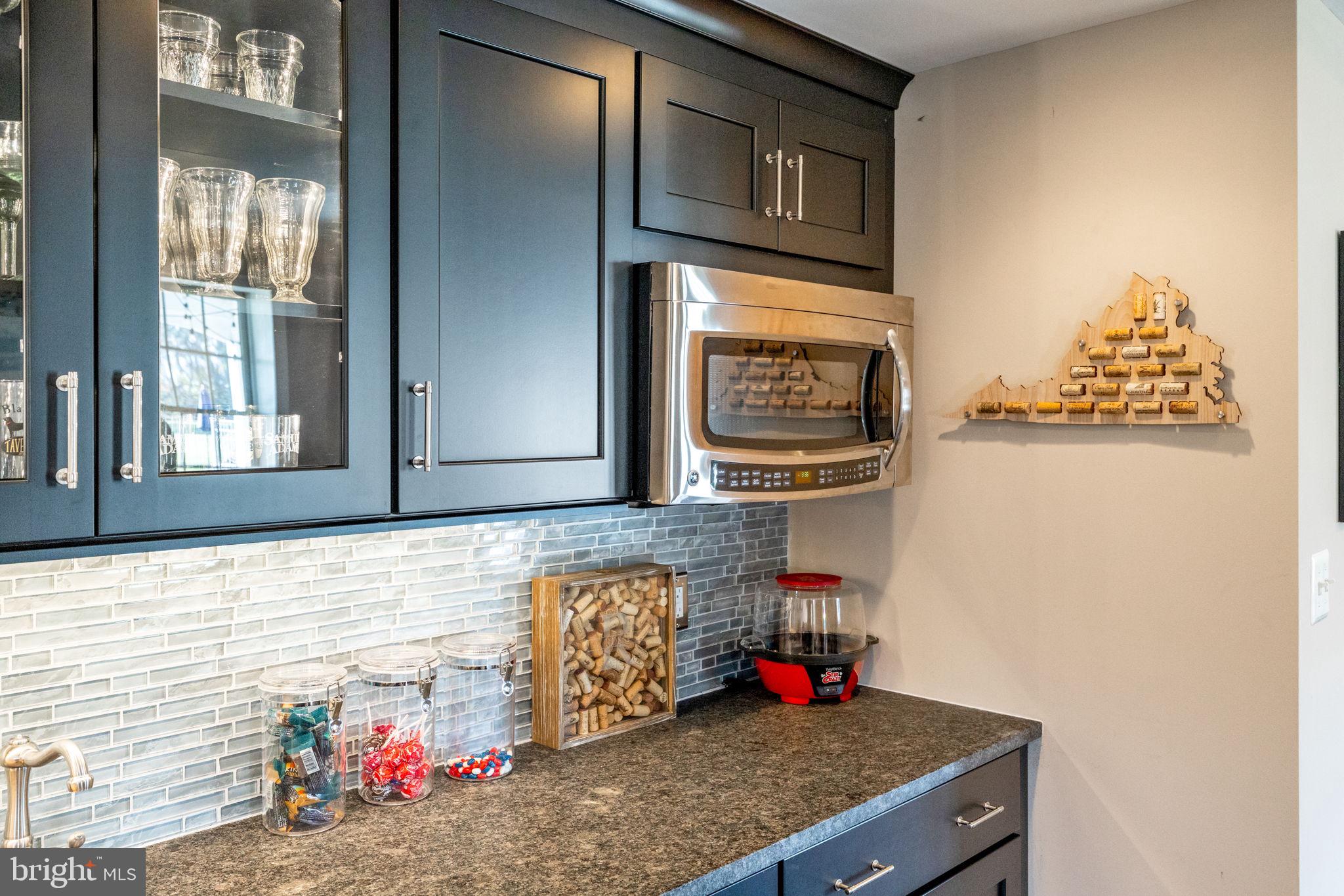 EMERALD PARK ESTATES - Residential