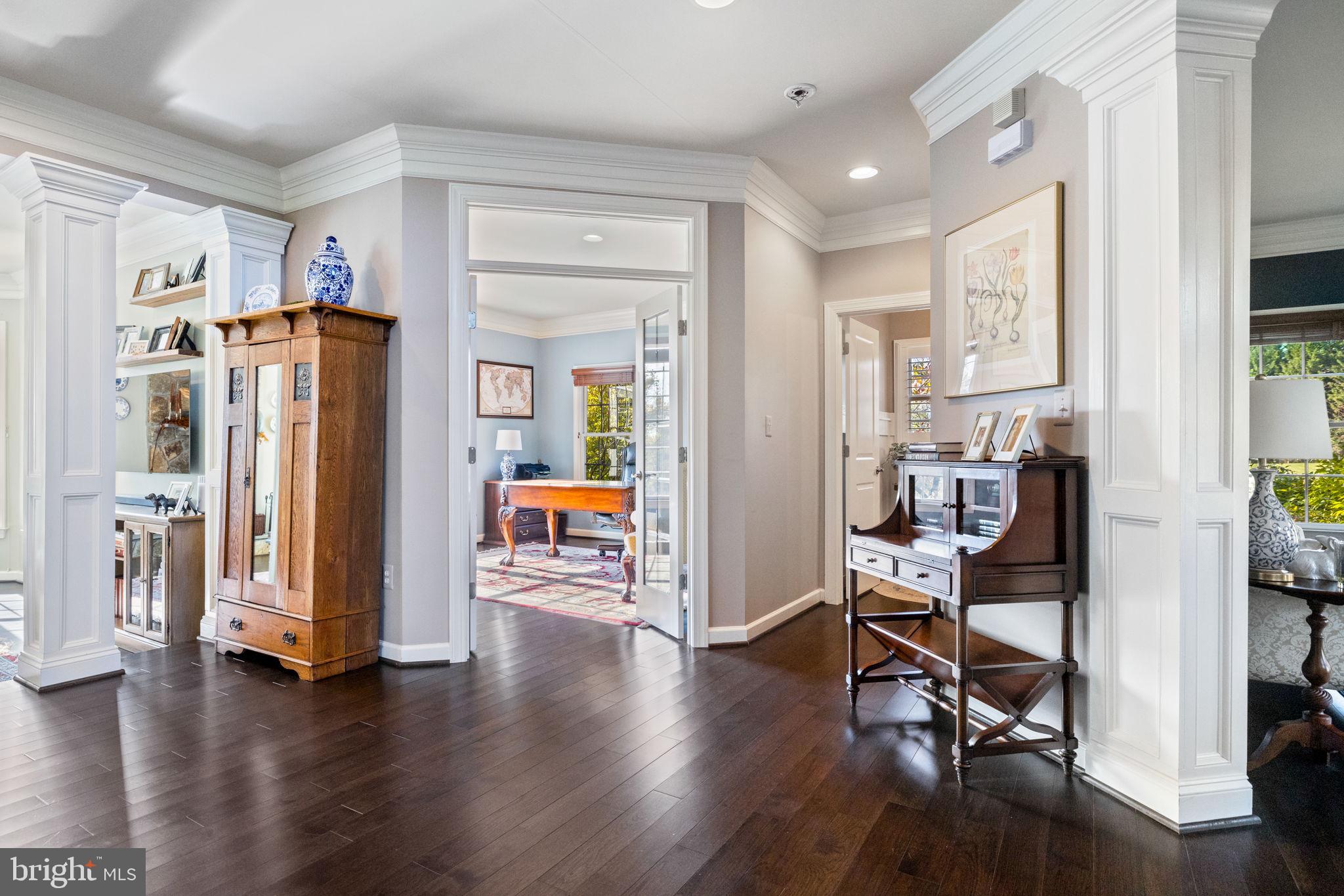 EMERALD PARK ESTATES - Residential