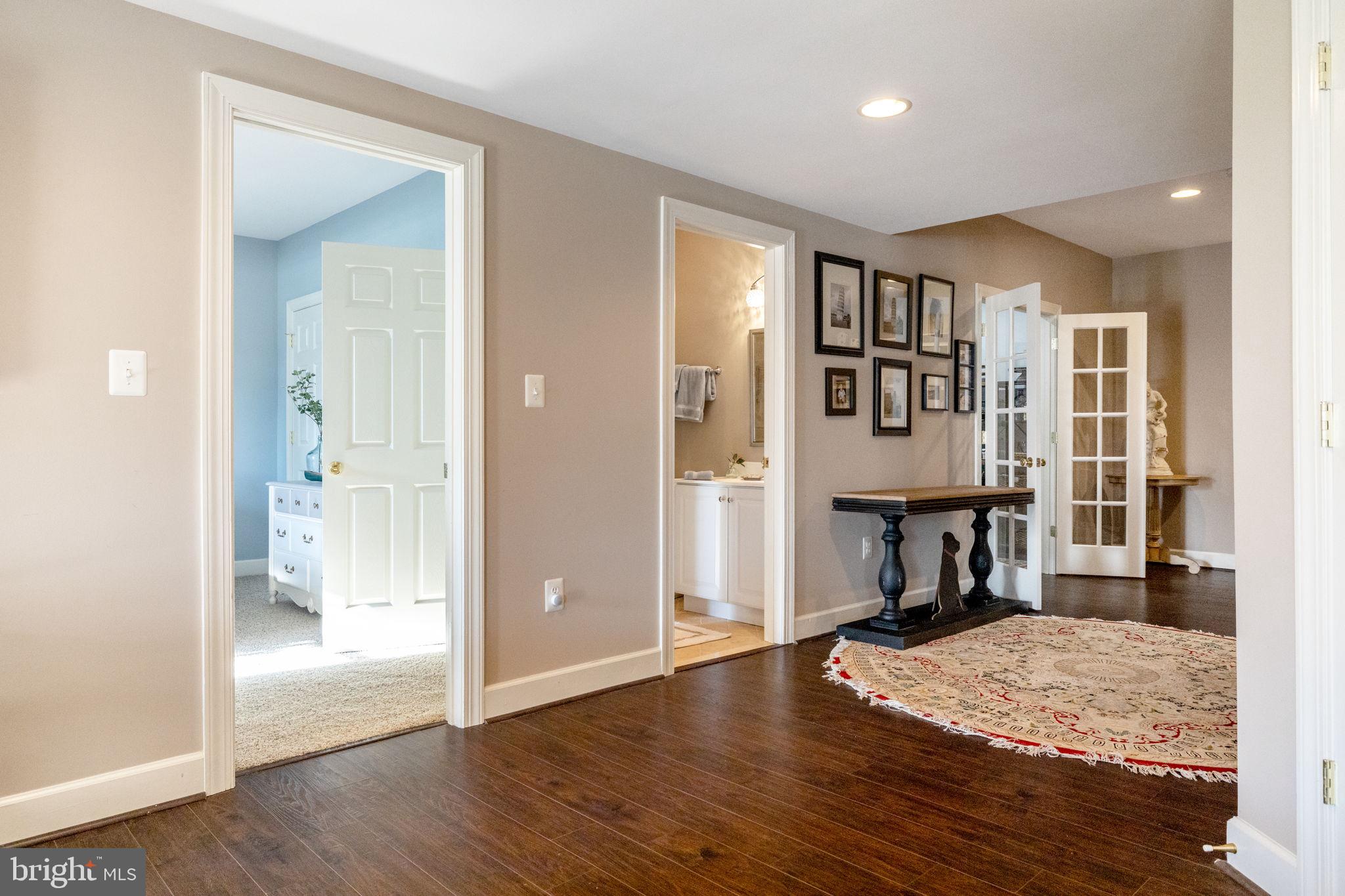 EMERALD PARK ESTATES - Residential