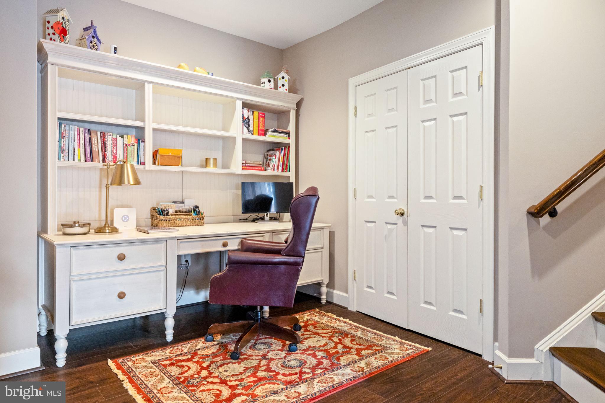 EMERALD PARK ESTATES - Residential