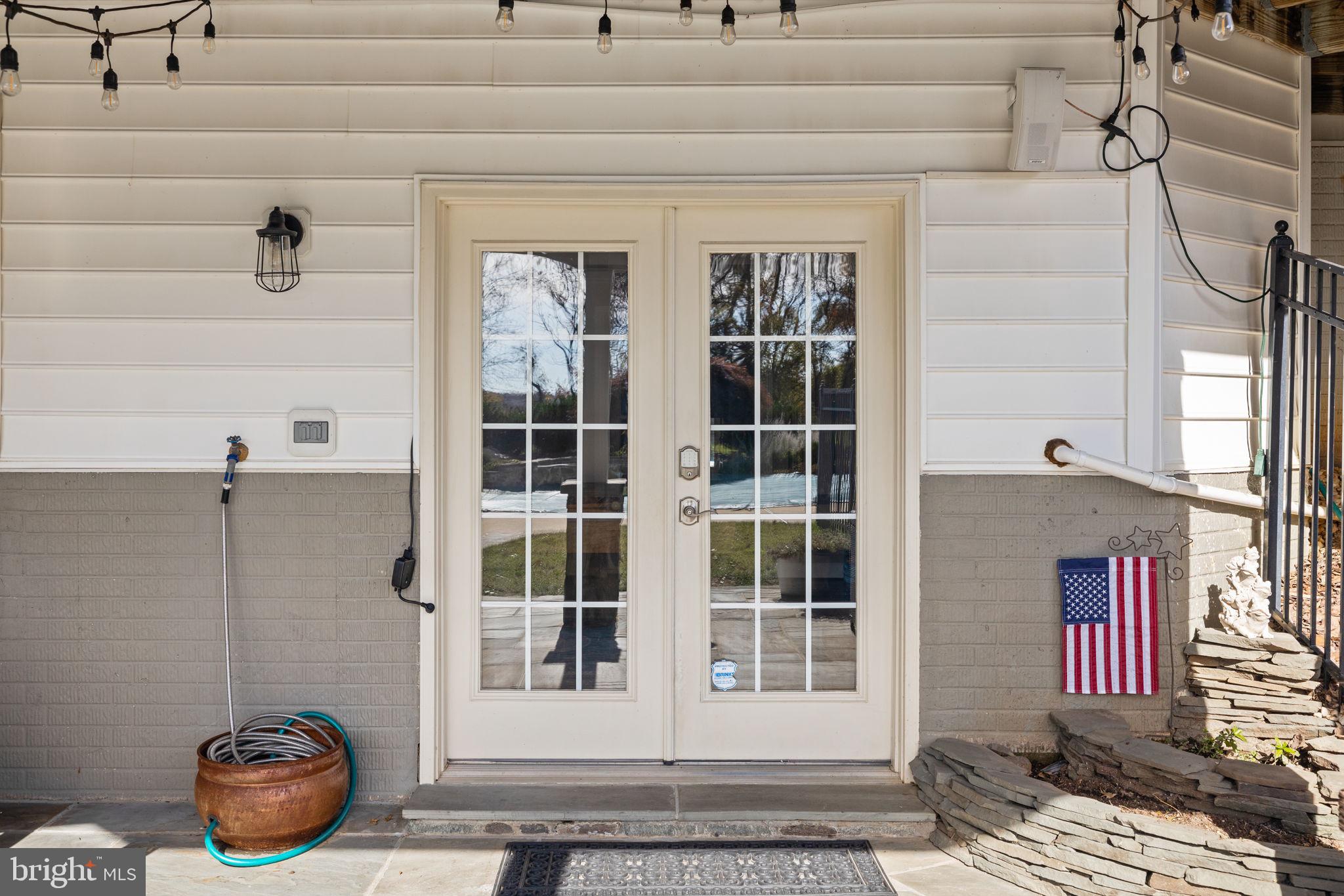 EMERALD PARK ESTATES - Residential