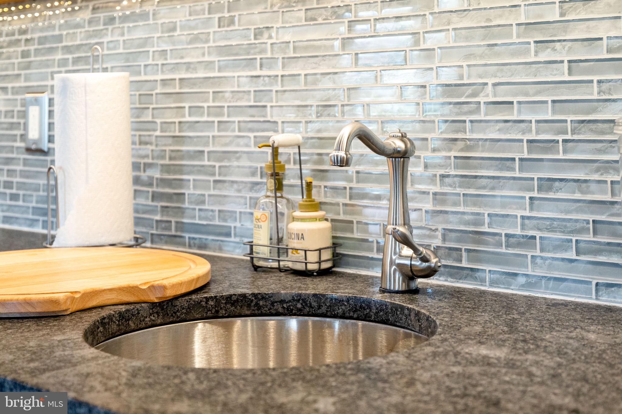 EMERALD PARK ESTATES - Residential