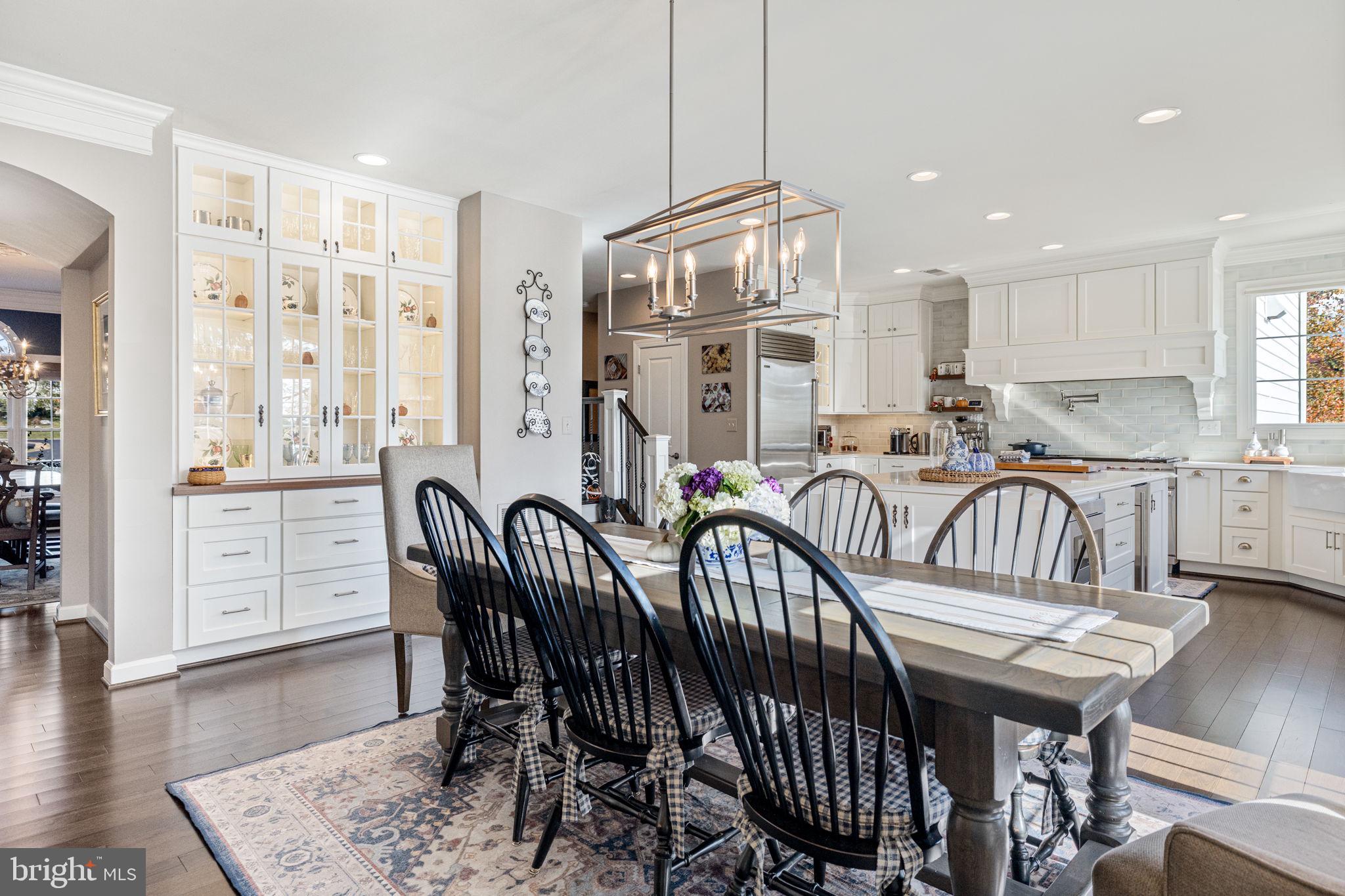 EMERALD PARK ESTATES - Residential