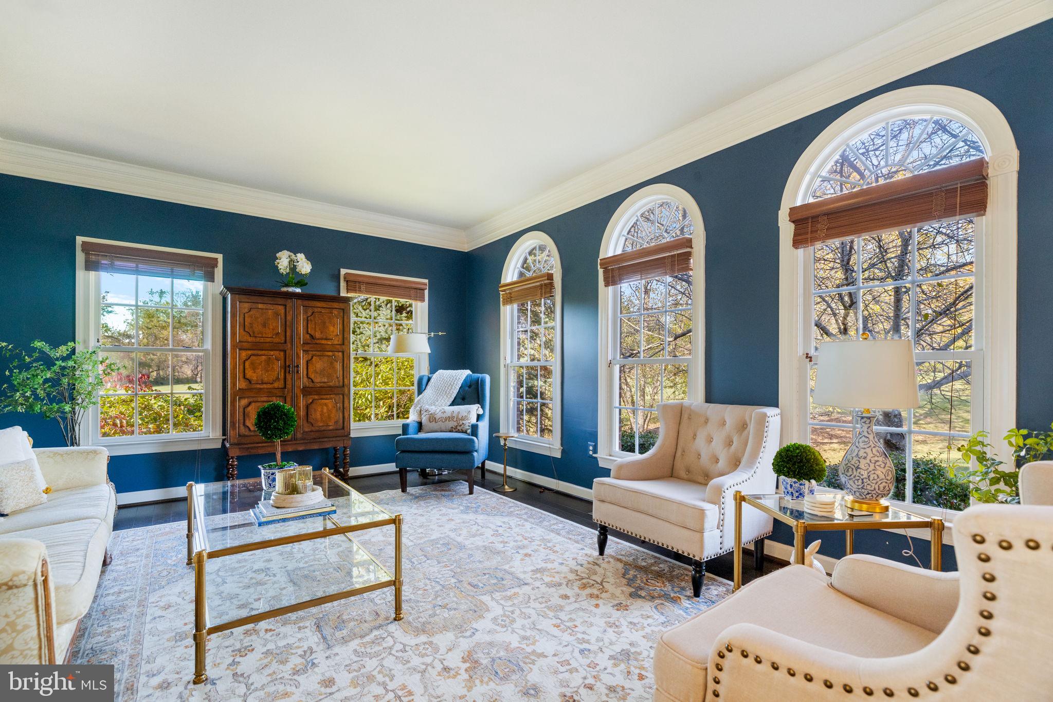 EMERALD PARK ESTATES - Residential