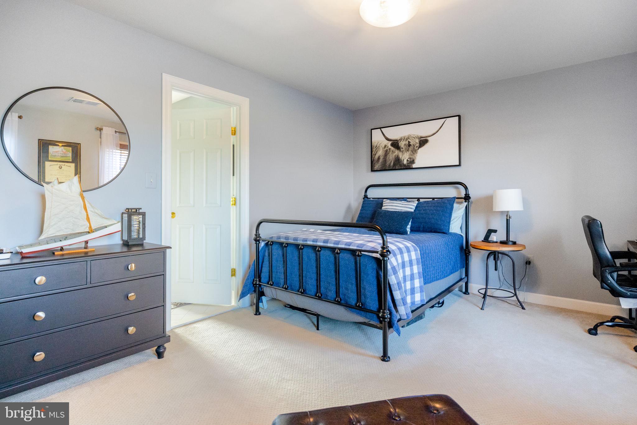 EMERALD PARK ESTATES - Residential