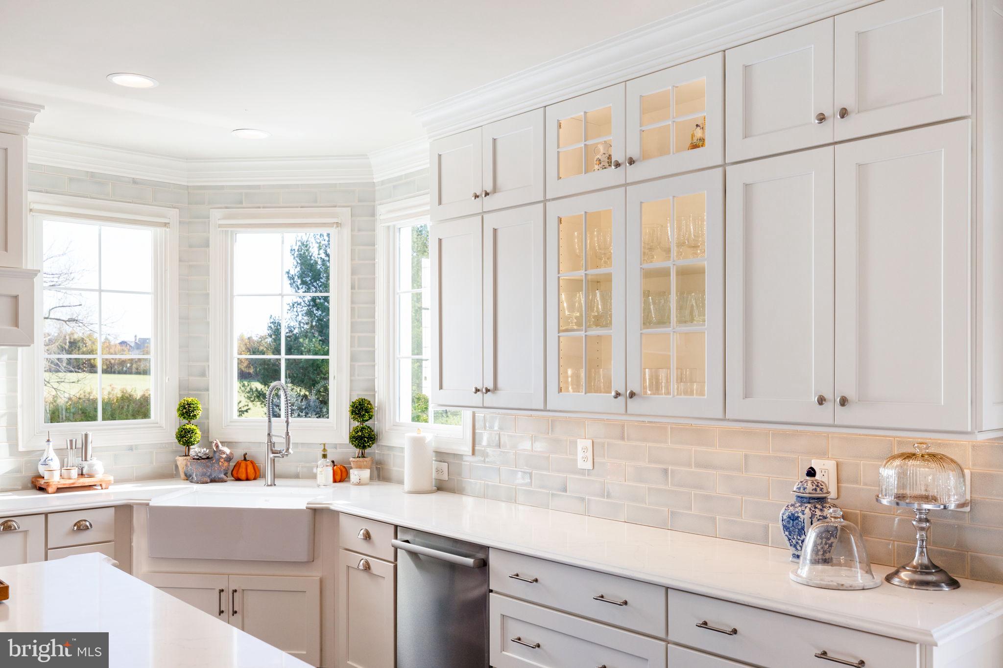 EMERALD PARK ESTATES - Residential