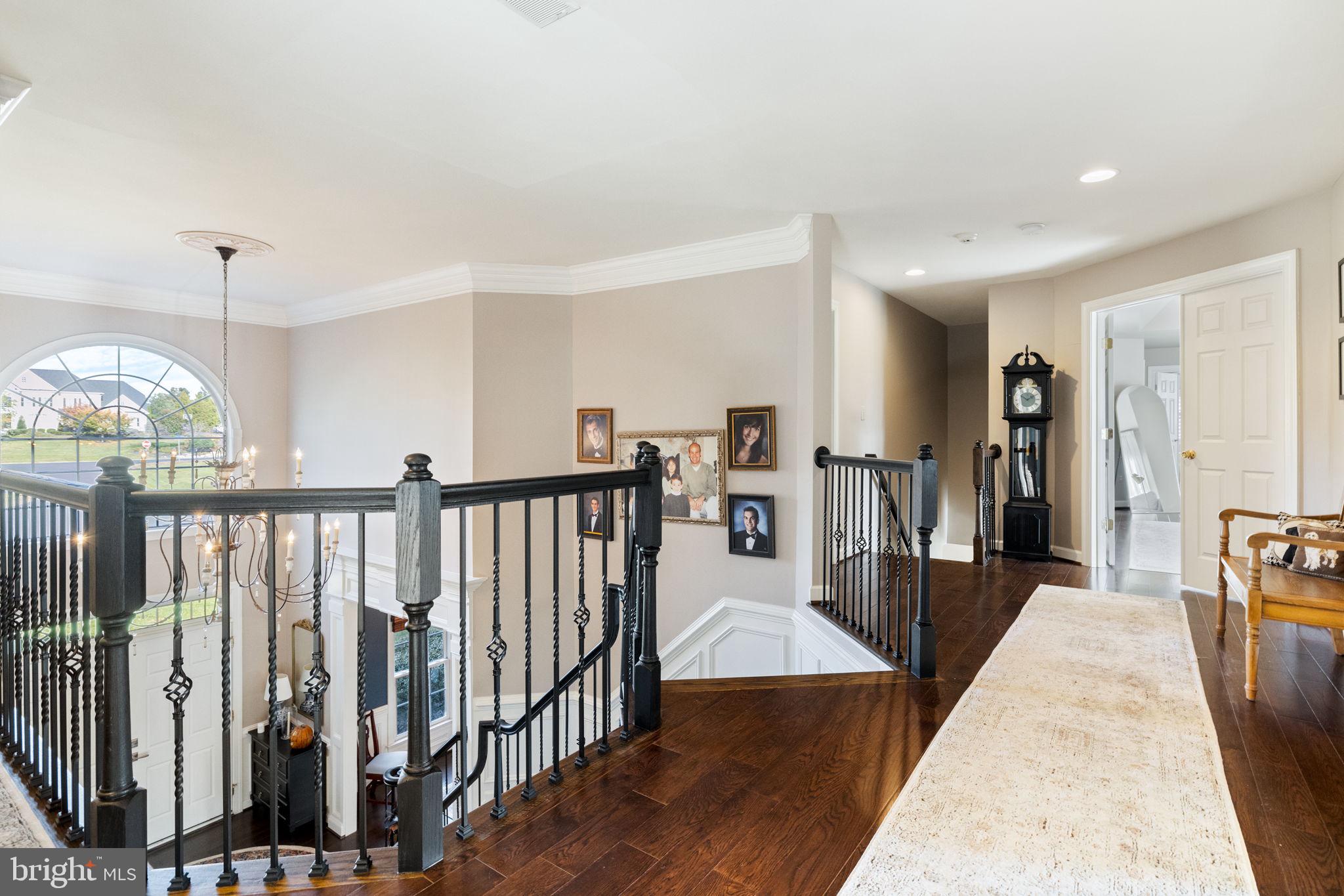 EMERALD PARK ESTATES - Residential